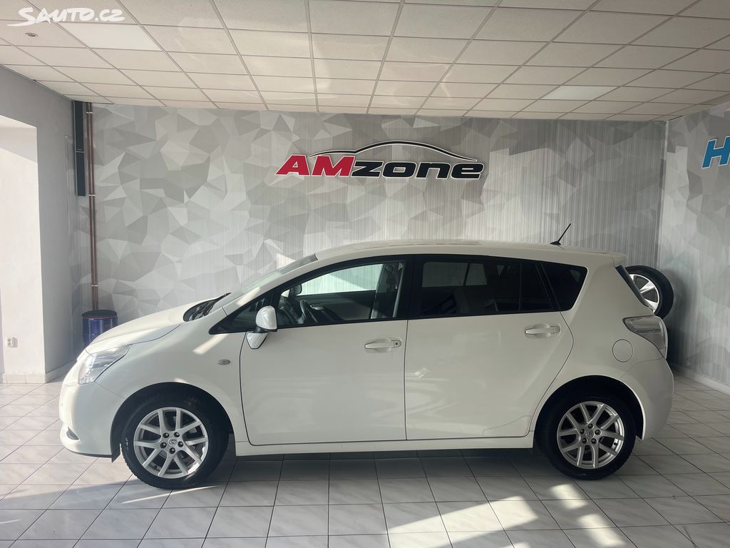 Toyota Verso, fotka 8