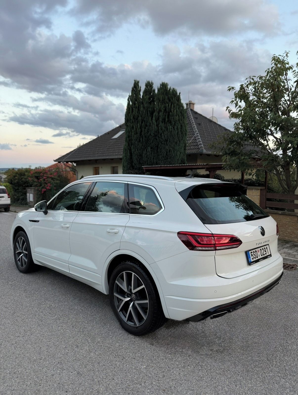 Volkswagen Touareg, Volkswagen Touareg R-Line 3.0 - fotka 5