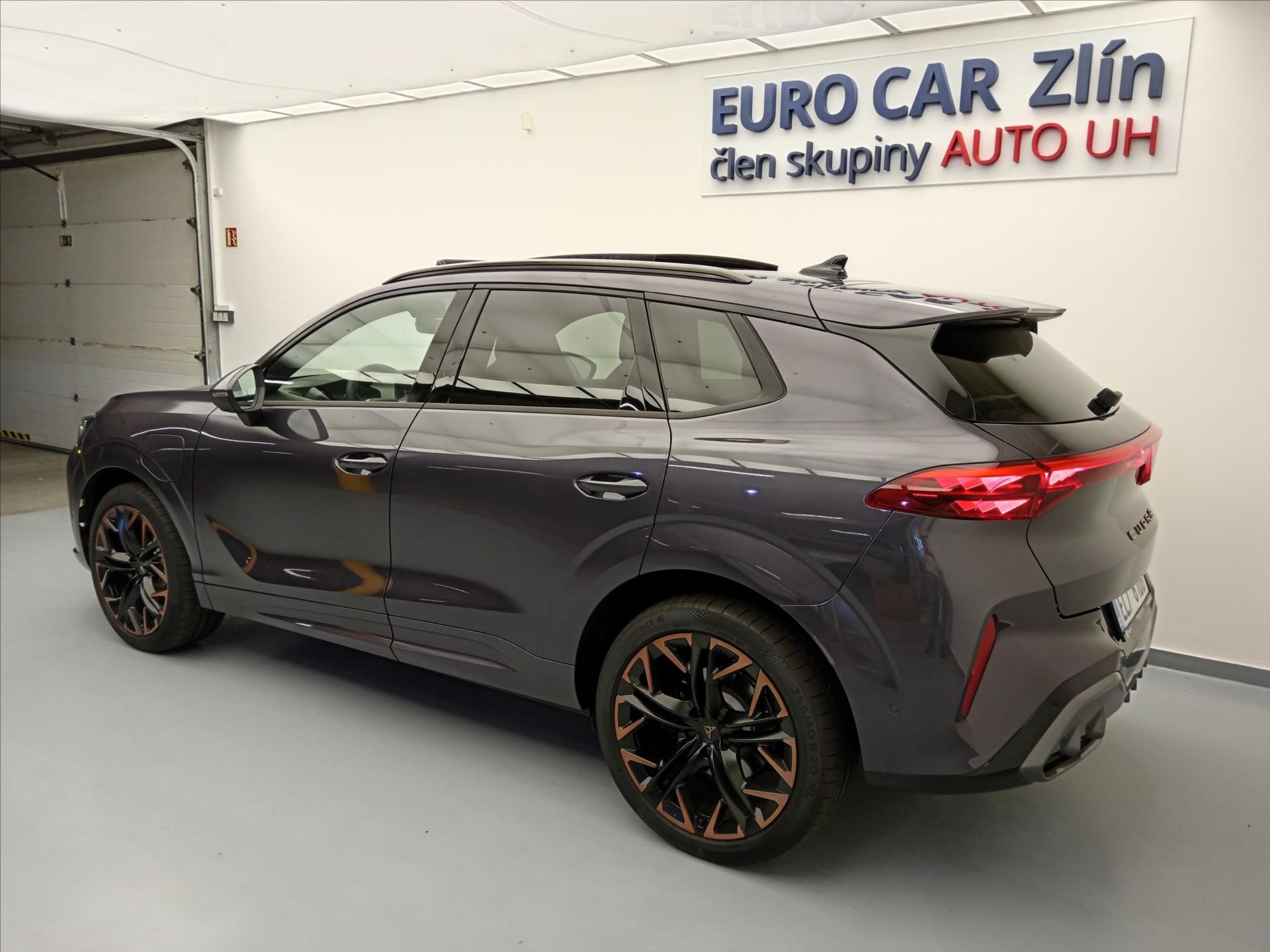 Cupra Terramar, 1,5   E-HYBRID - fotka 4