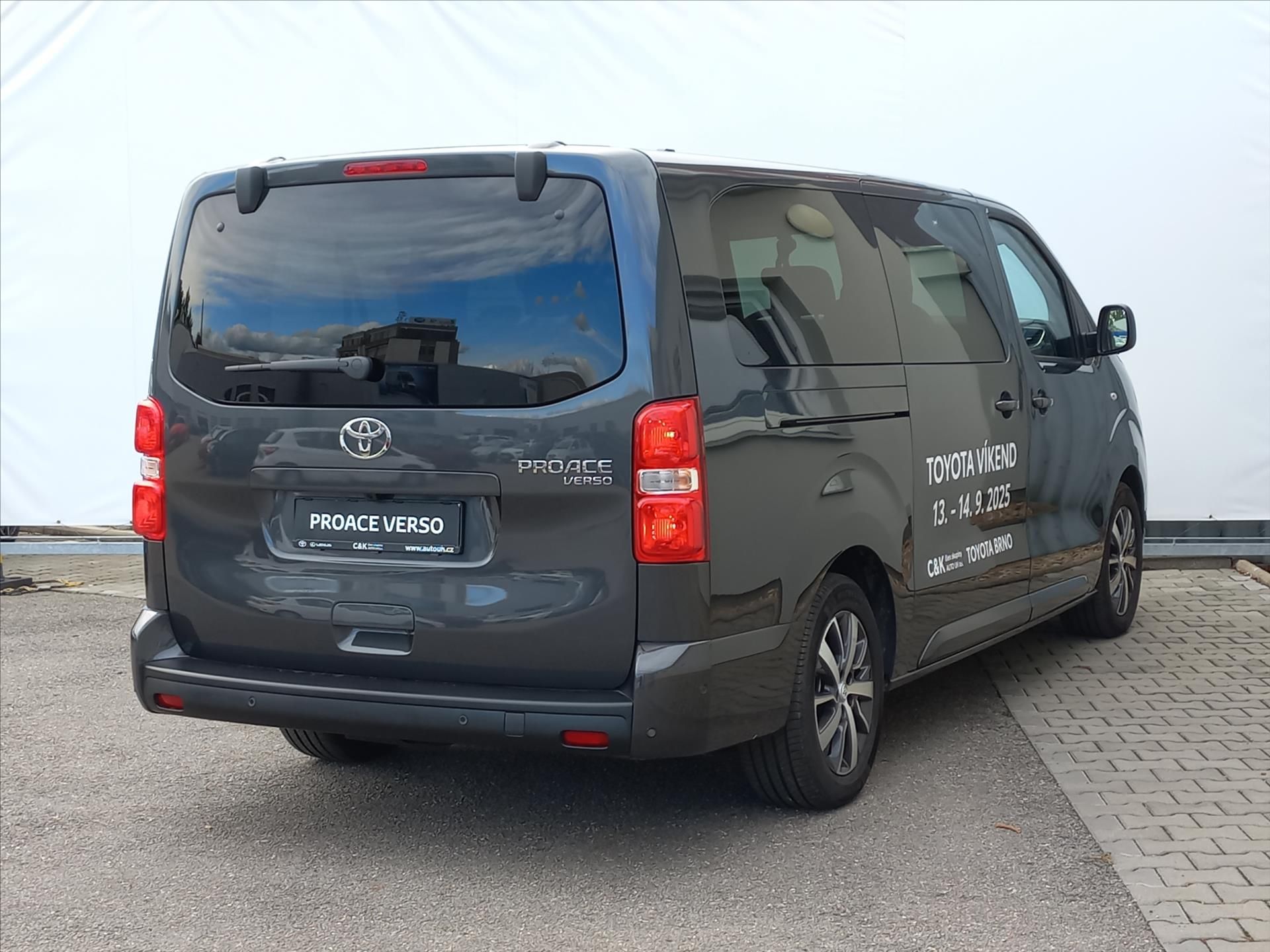 Toyota Proace Verso, 2,0 Diesel 177k  8st. A/T L2 - fotka 5