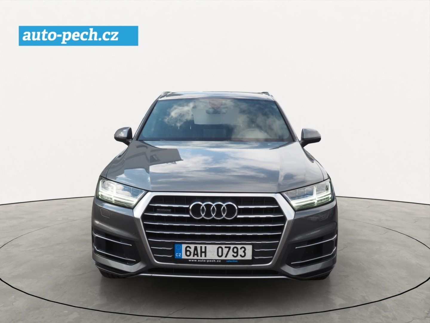 Audi Q7, 3.0 Quattro, S-Line, 1. Maj ČR - fotka 6