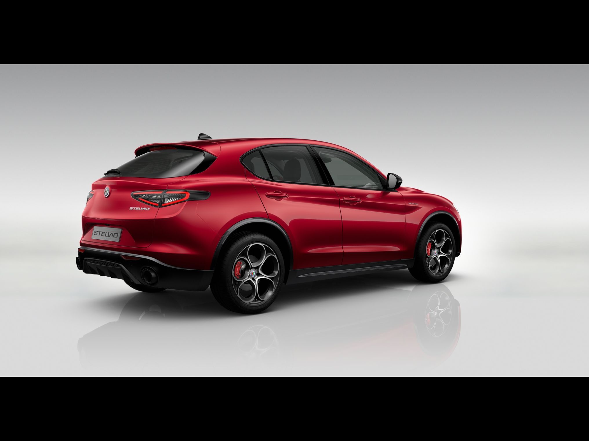 Alfa Romeo Stelvio, Veloce 2.0 Turbo 280k AT8 Q4 - fotka 4