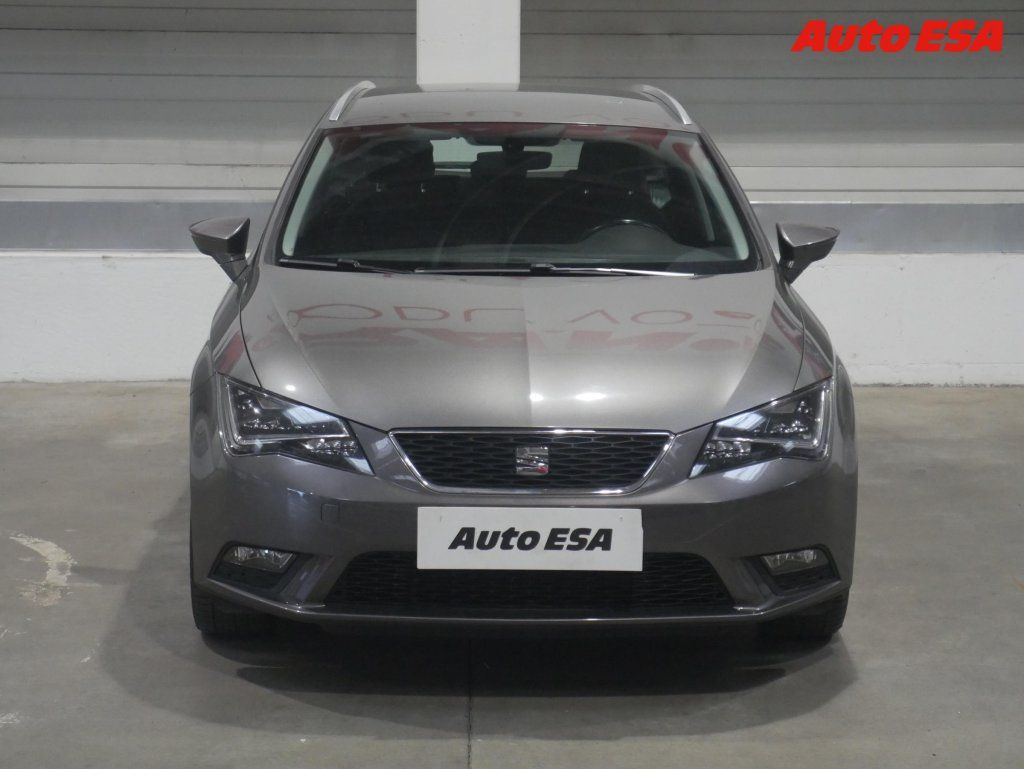 Seat Leon, 1.6 TDi,Style,LED - fotka 2