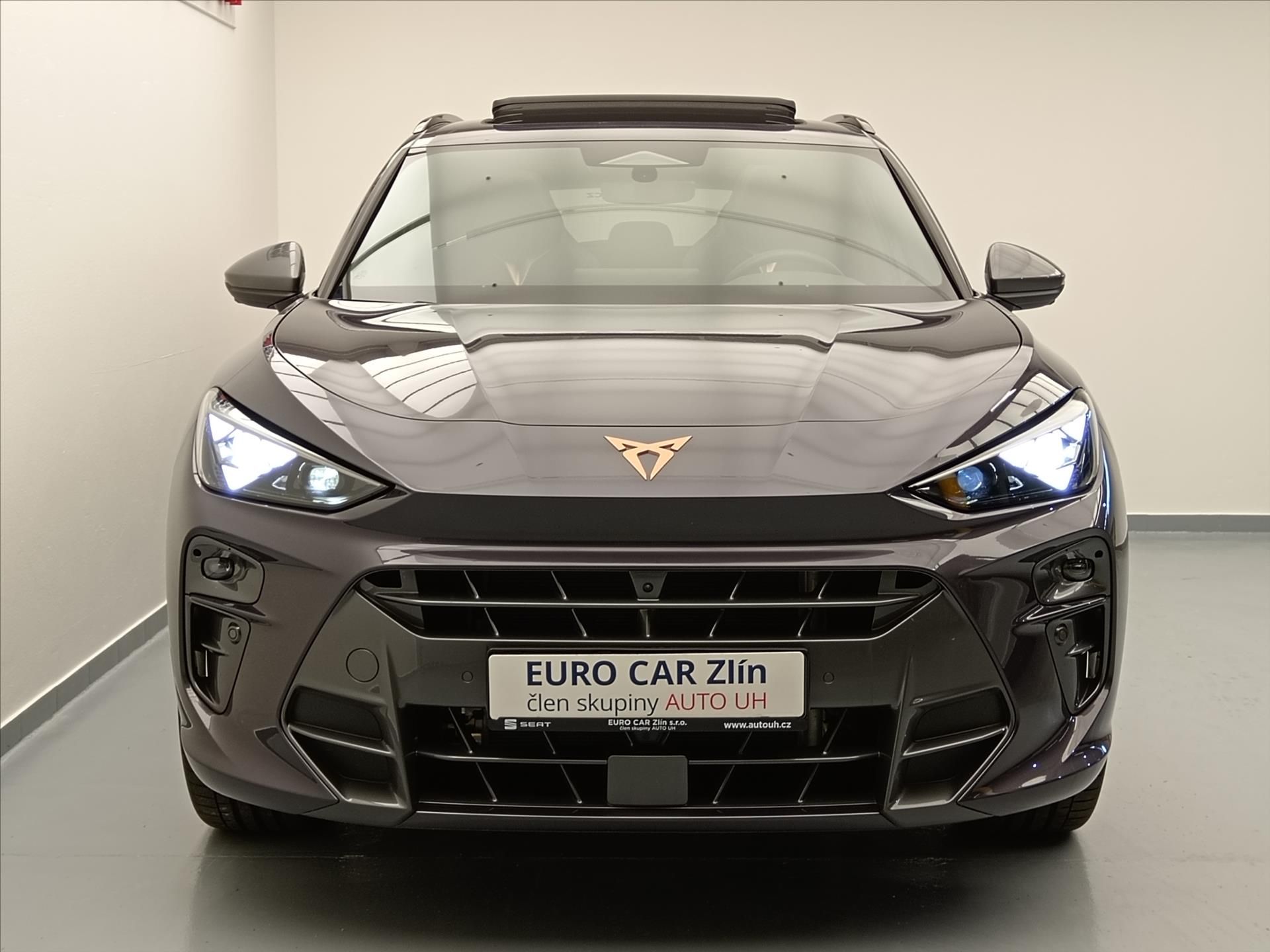 Cupra Terramar, 1,5   E-HYBRID - fotka 2
