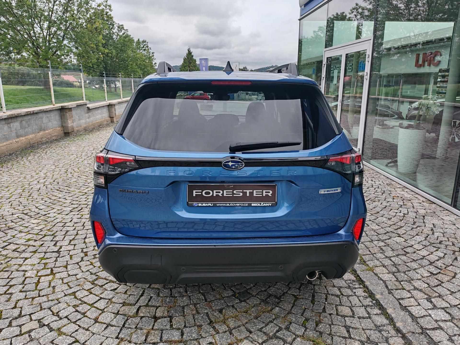 Subaru Forester, 2.0 Comfort 4x4 - fotka 6