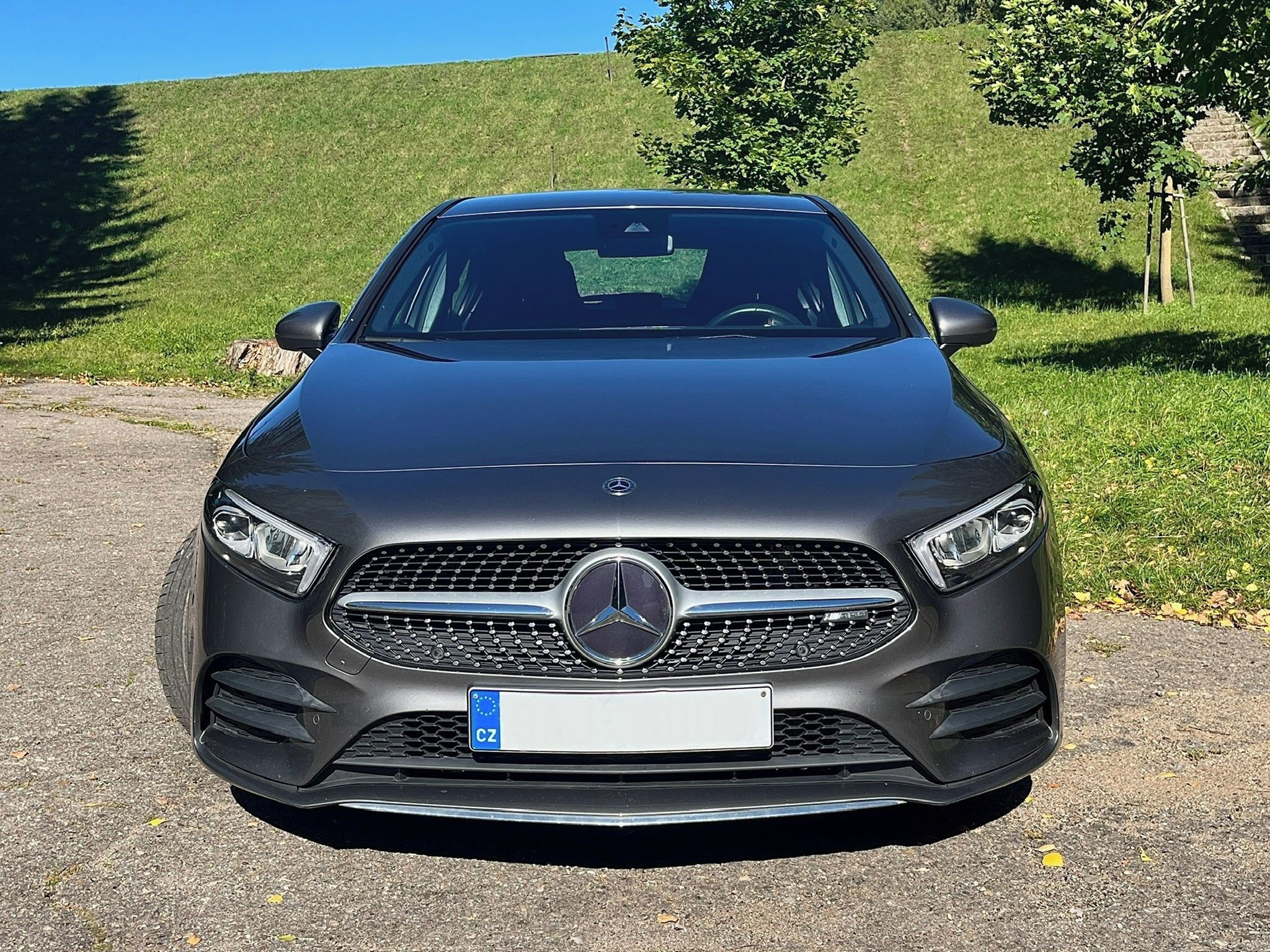 Mercedes-Benz Třídy A, 180 d Automat, AMG paket, ČR - fotka 2