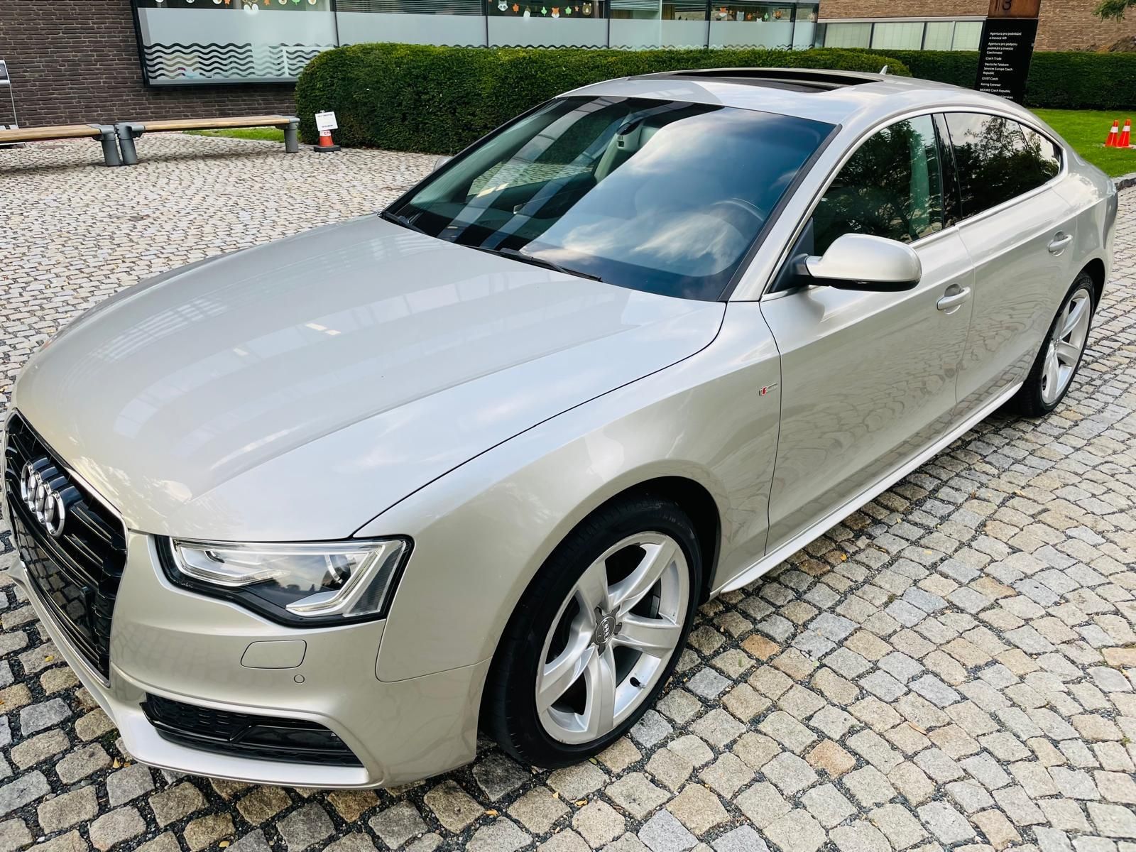 Audi A5, 2.0TDI MANUÁL SPORTBACK S-LINE - fotka 4