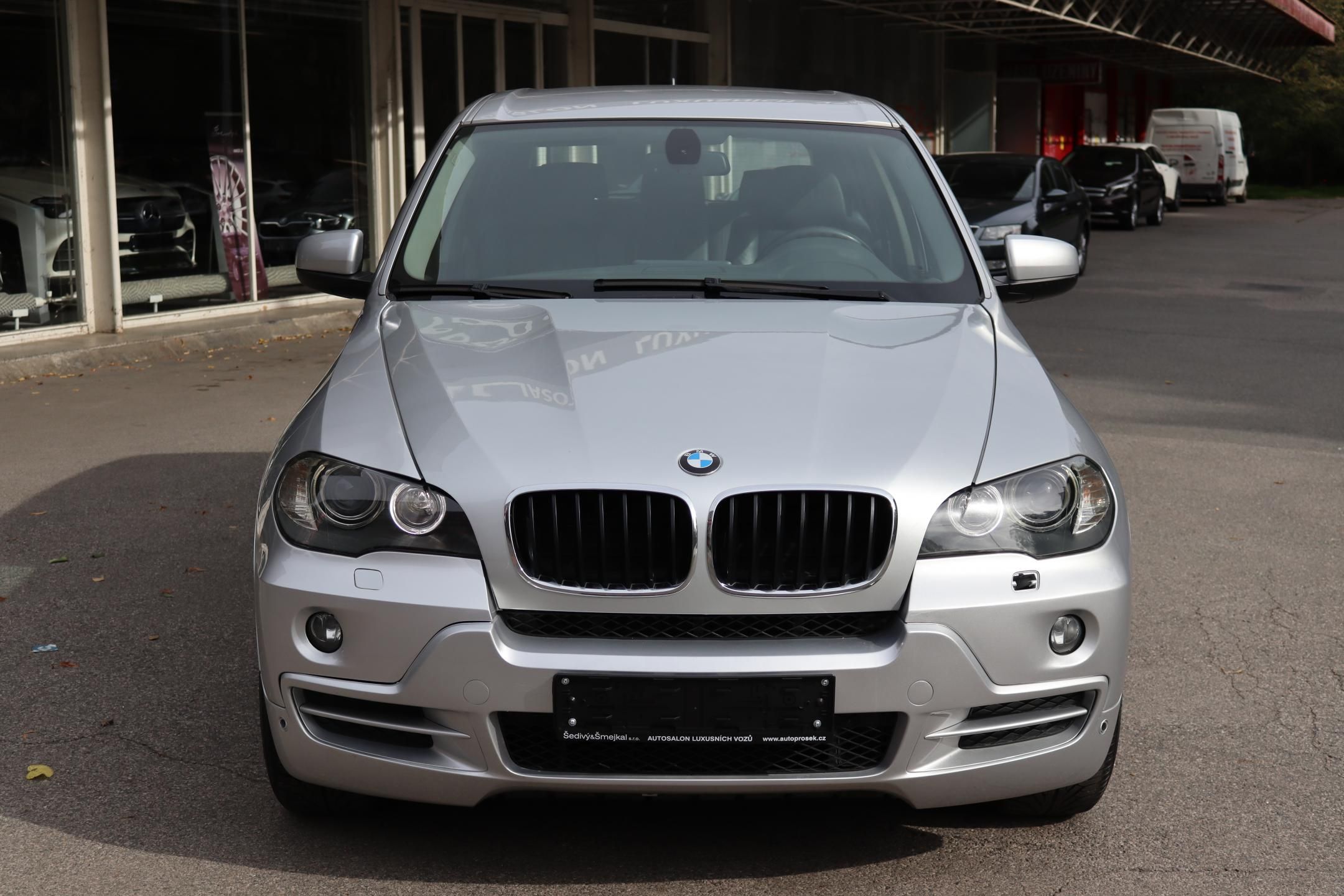 BMW X5, 3.0D XDRIVE E70 173kW ČR - fotka 2