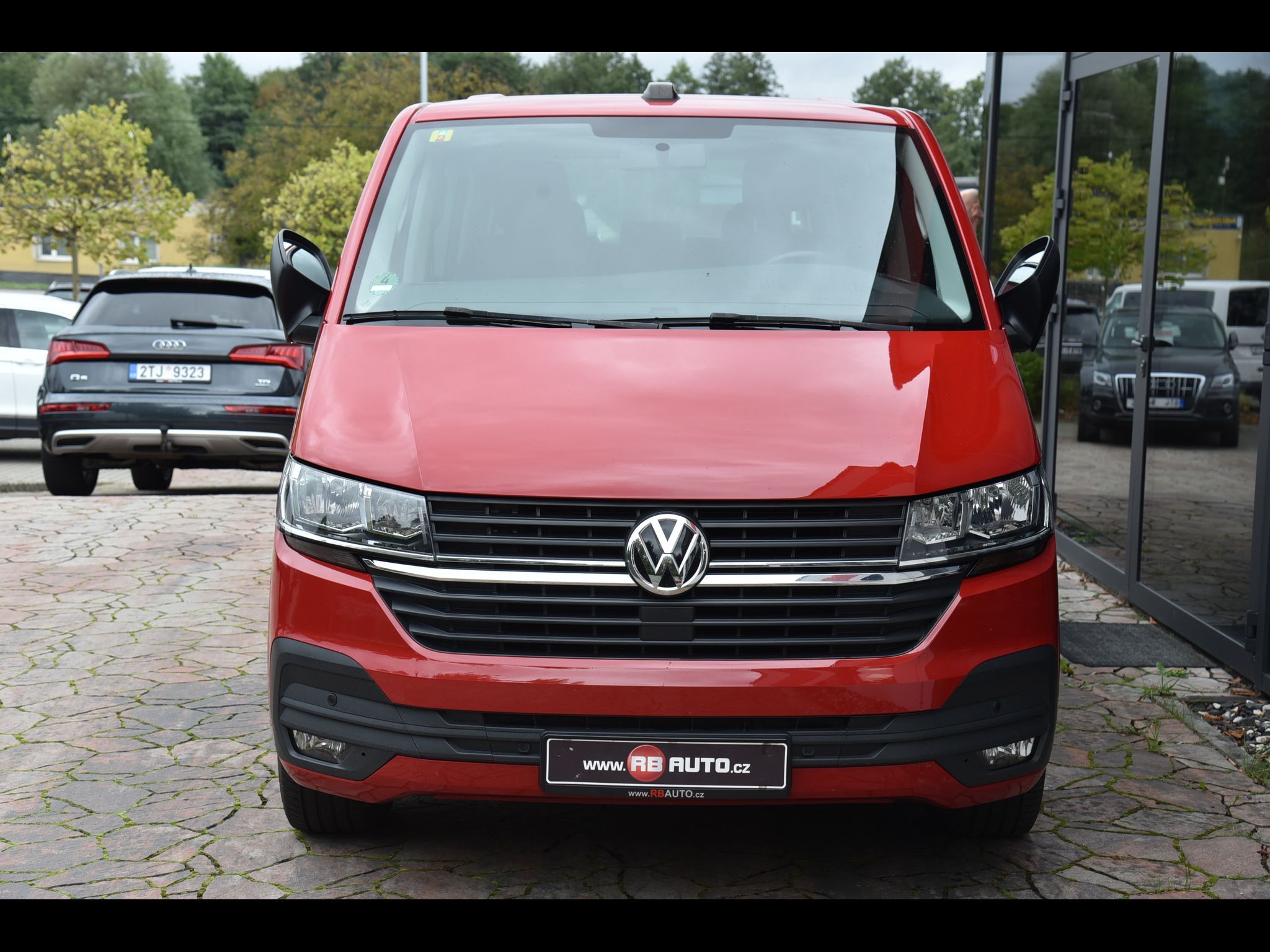 Volkswagen Multivan, 2.0 TDi 110 kw 7-míst - fotka 2