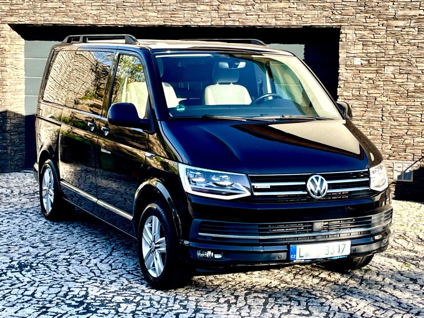 Volkswagen Multivan, T6 2.0 TDi DSG 4Motion - fotka 3