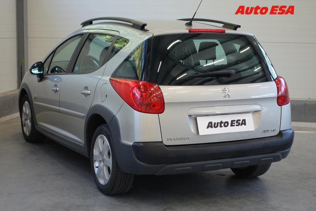 Peugeot 207, 1.4i,ČR,AC,park.čidla - fotka 4
