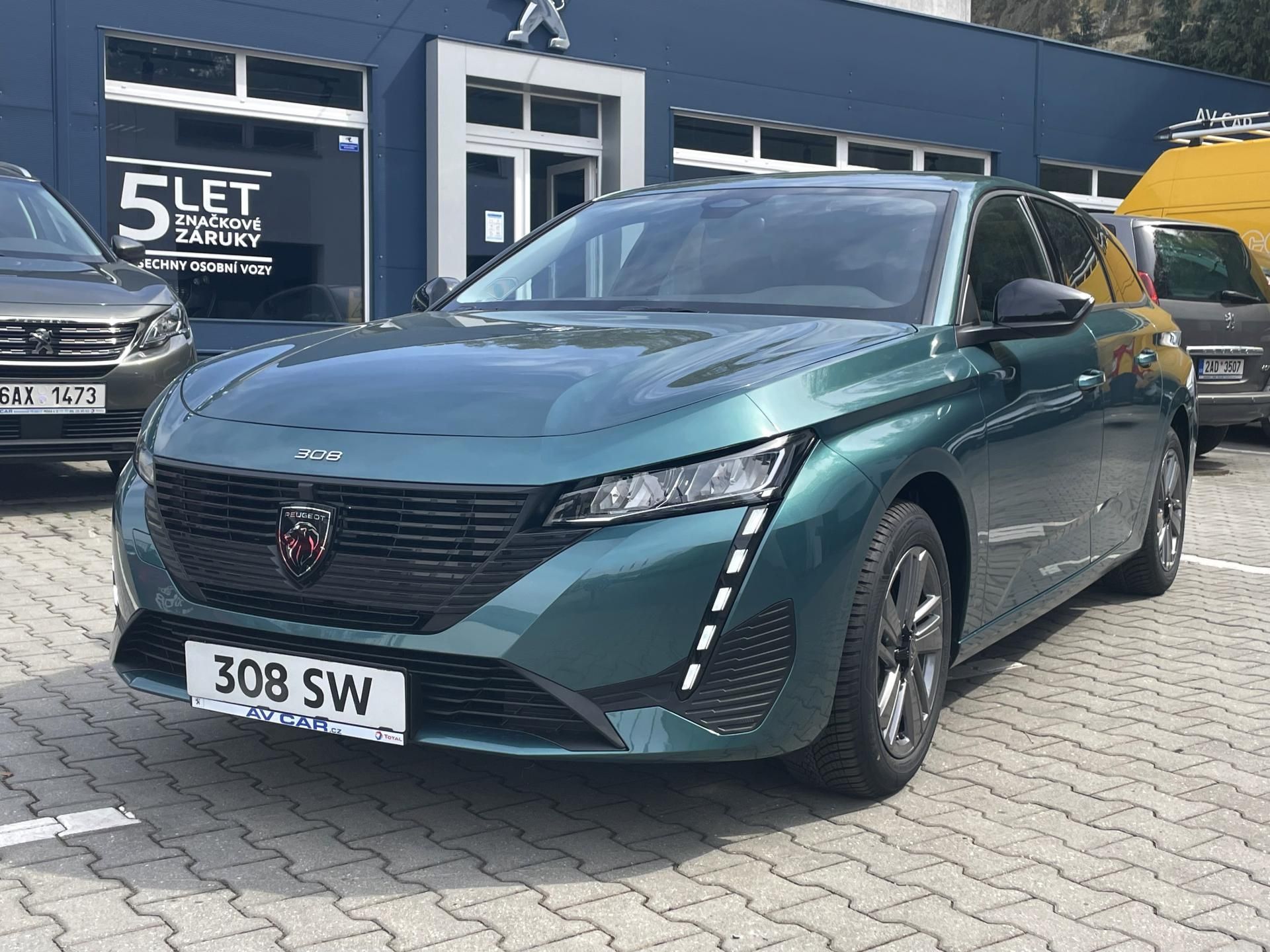 Peugeot 308, SW STYLE Hybrid 145 e-DCS6
