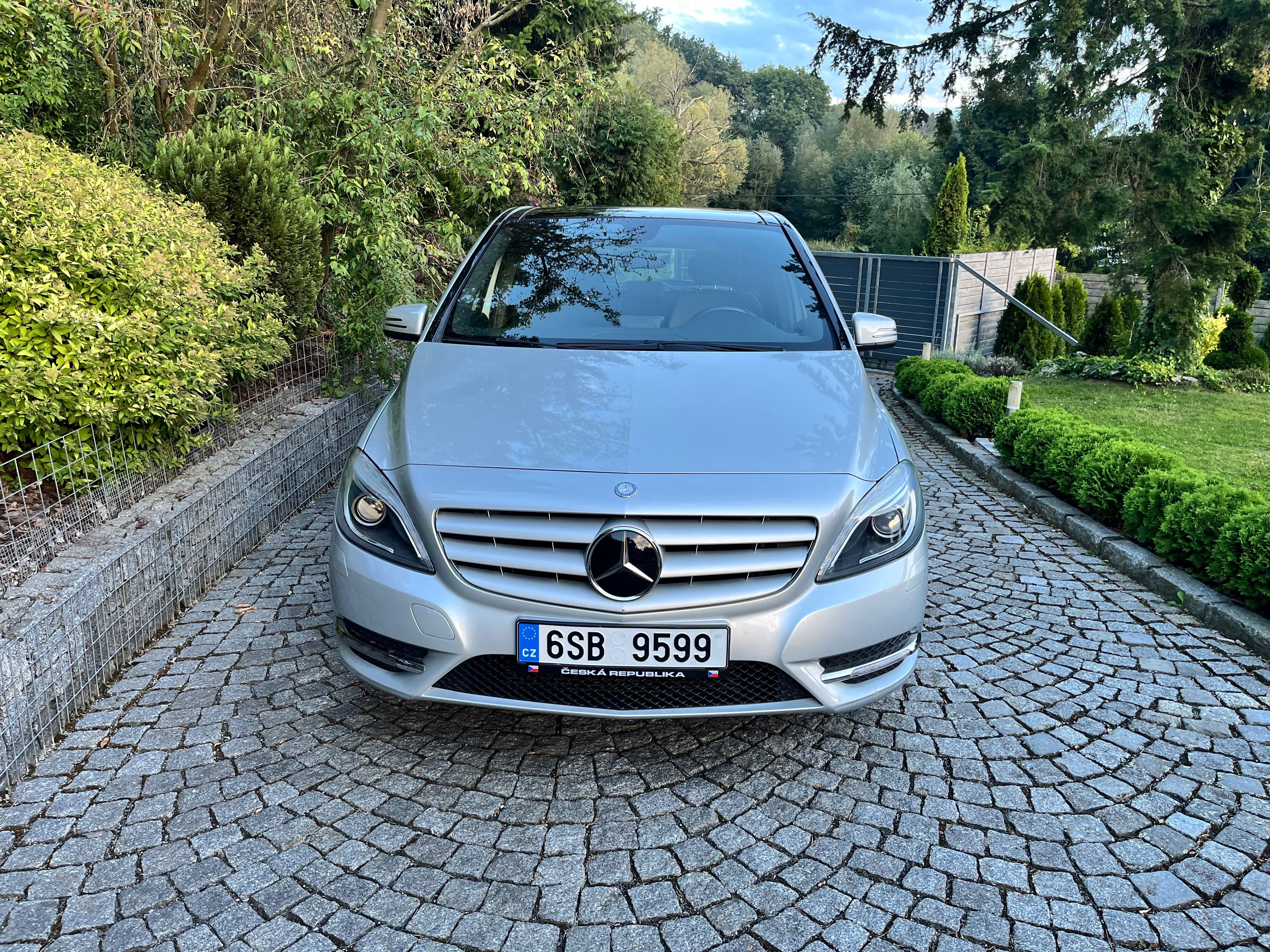Mercedes-Benz Třídy B, MERCEDES BENZ B 180 CDI - fotka 3