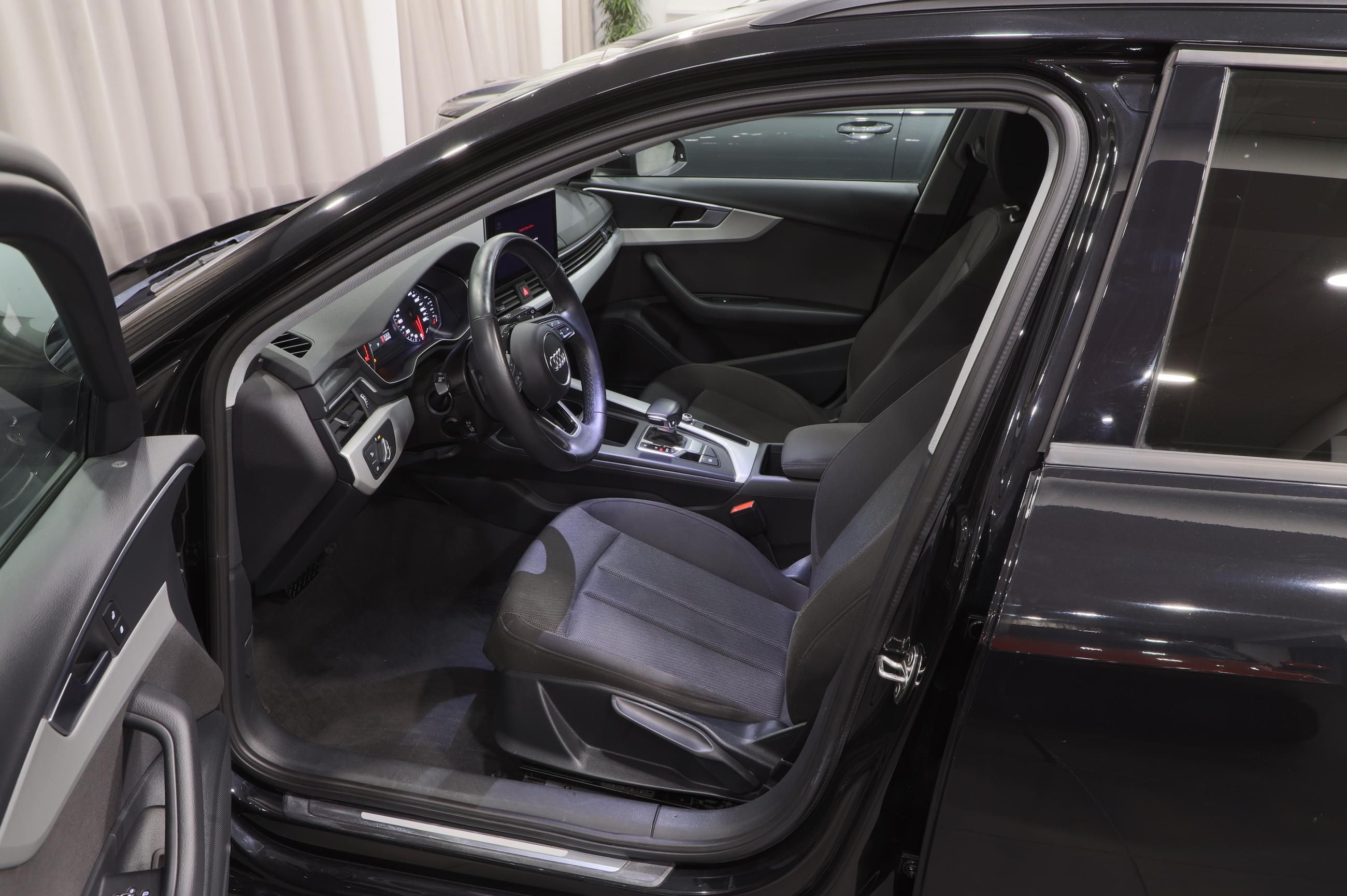 Audi A4 Avant, 2 roky plná záruka v ceně - fotka 5