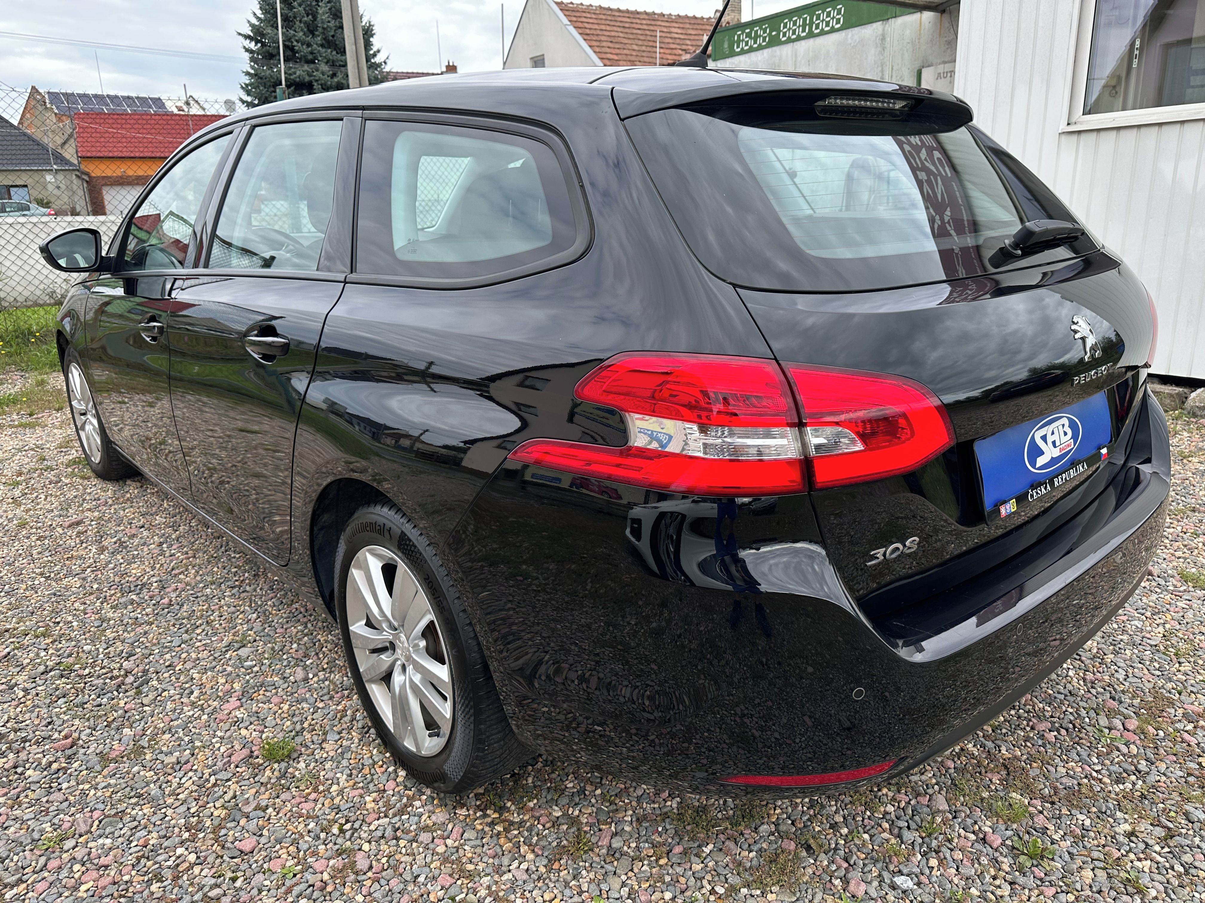 Peugeot 308, SW 1,2 PureTech NAVI, ALU KOLA - fotka 6