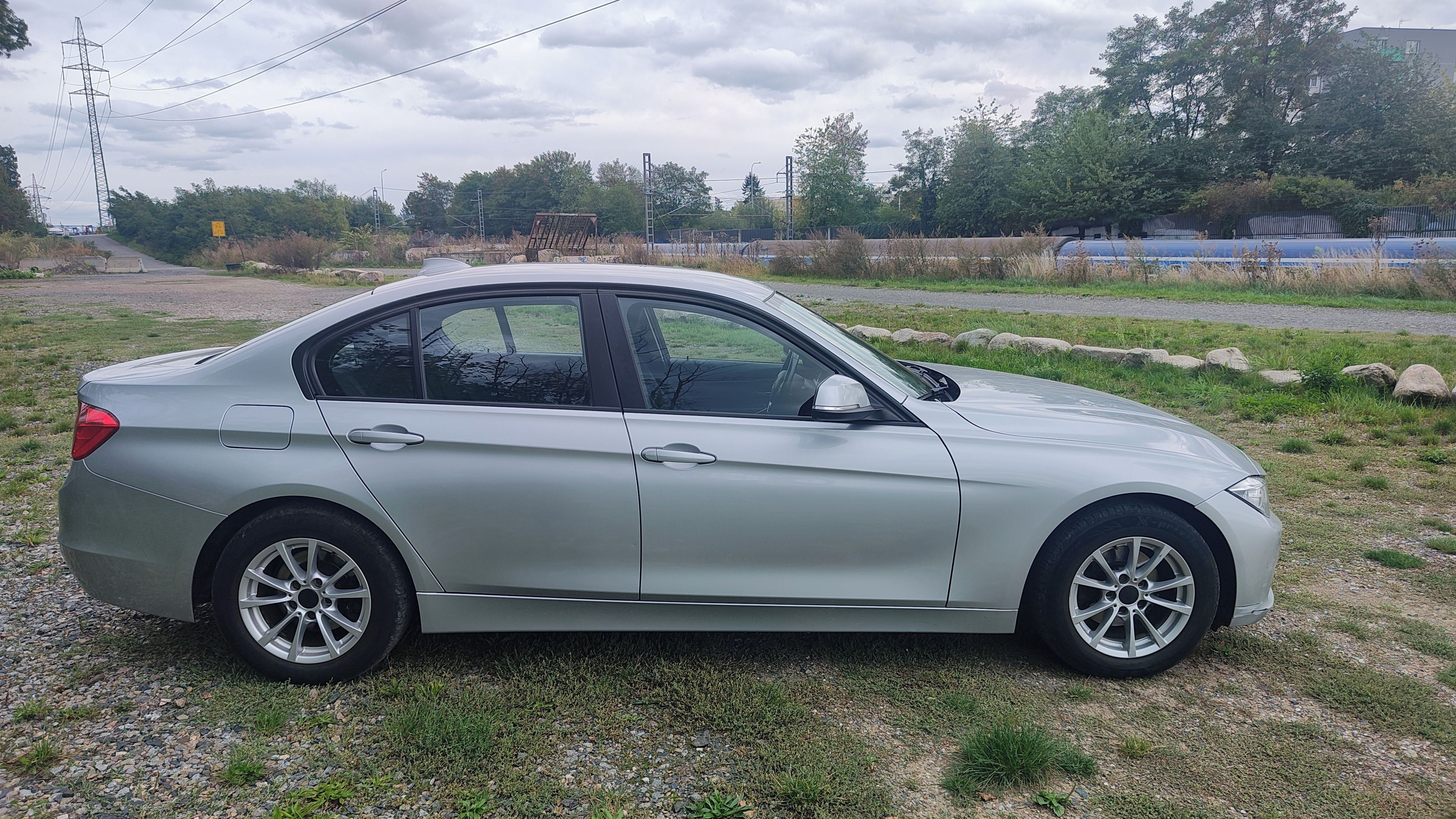 BMW Řada 3, 2,0 316 D ČR původ - fotka 4