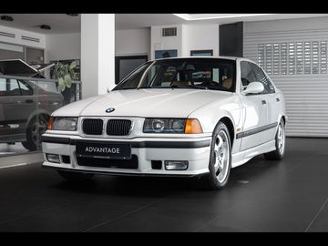 E36 Manuál