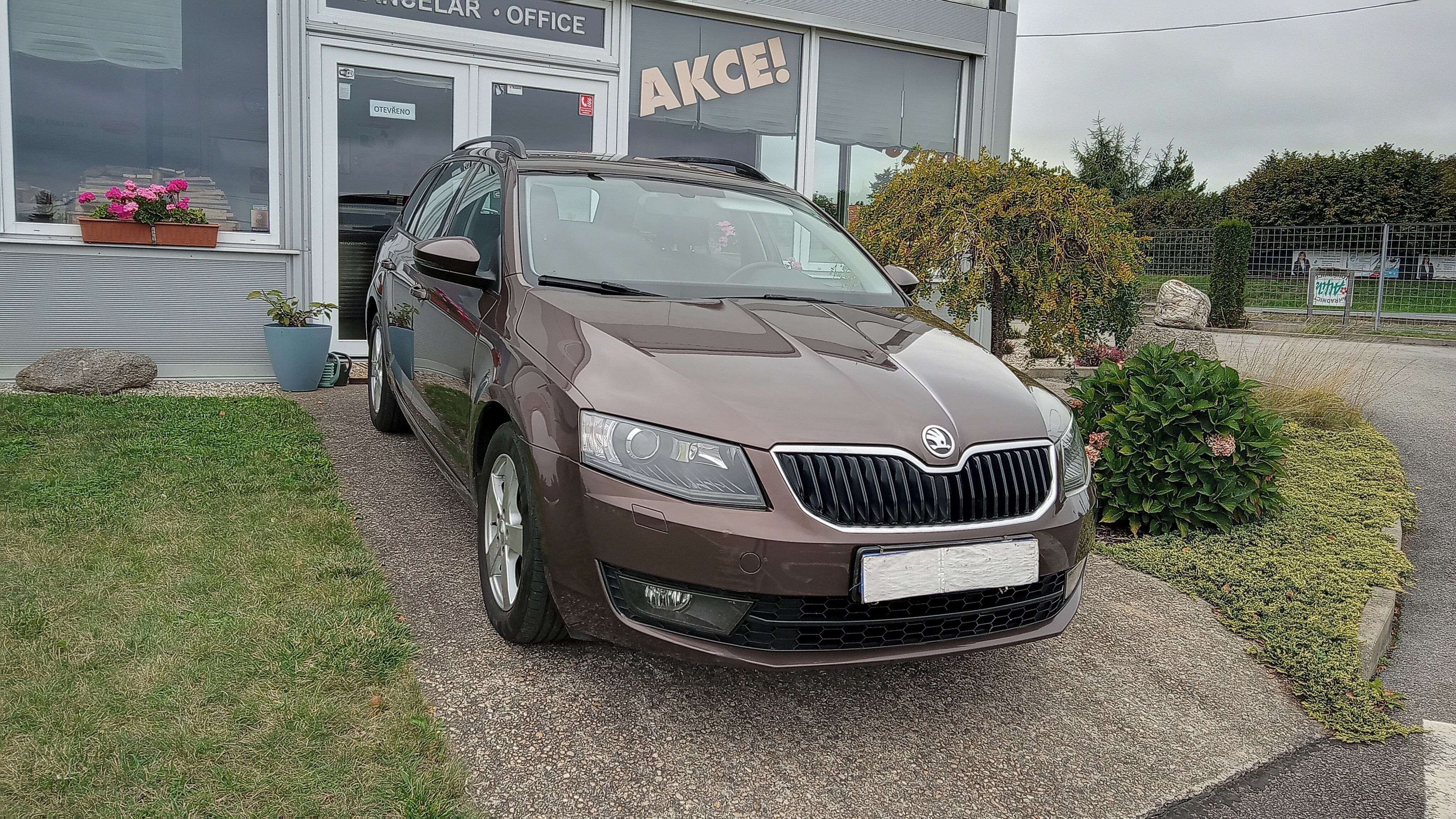 Škoda Octavia, 1.MAJITEL,SERVISOVÁNO