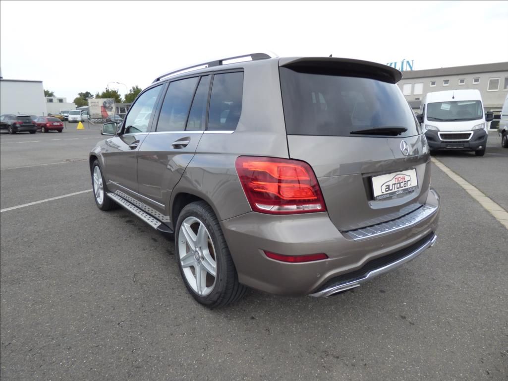 Mercedes-Benz GLK, 2,1 220CDI,4Matic,AMG,7G,Bi-Xe - fotka 5