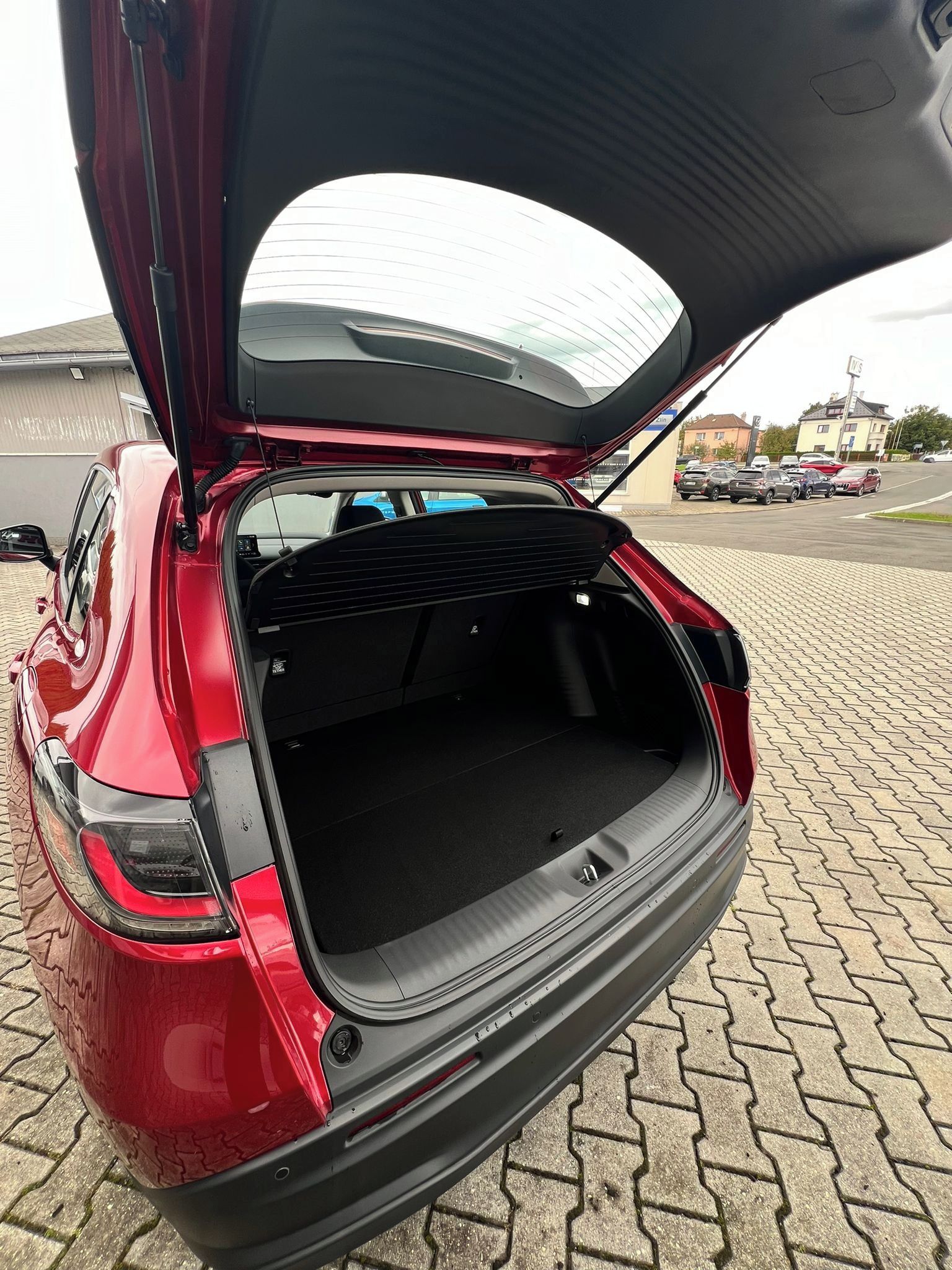 Honda ZR-V, 2.0 e:HEV ELEGANCE - fotka 6
