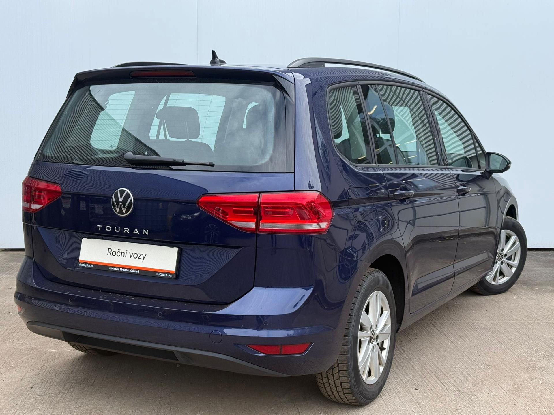 Volkswagen Touran, Comfortline 1.5 TSI 110kw 7 mí - fotka 2