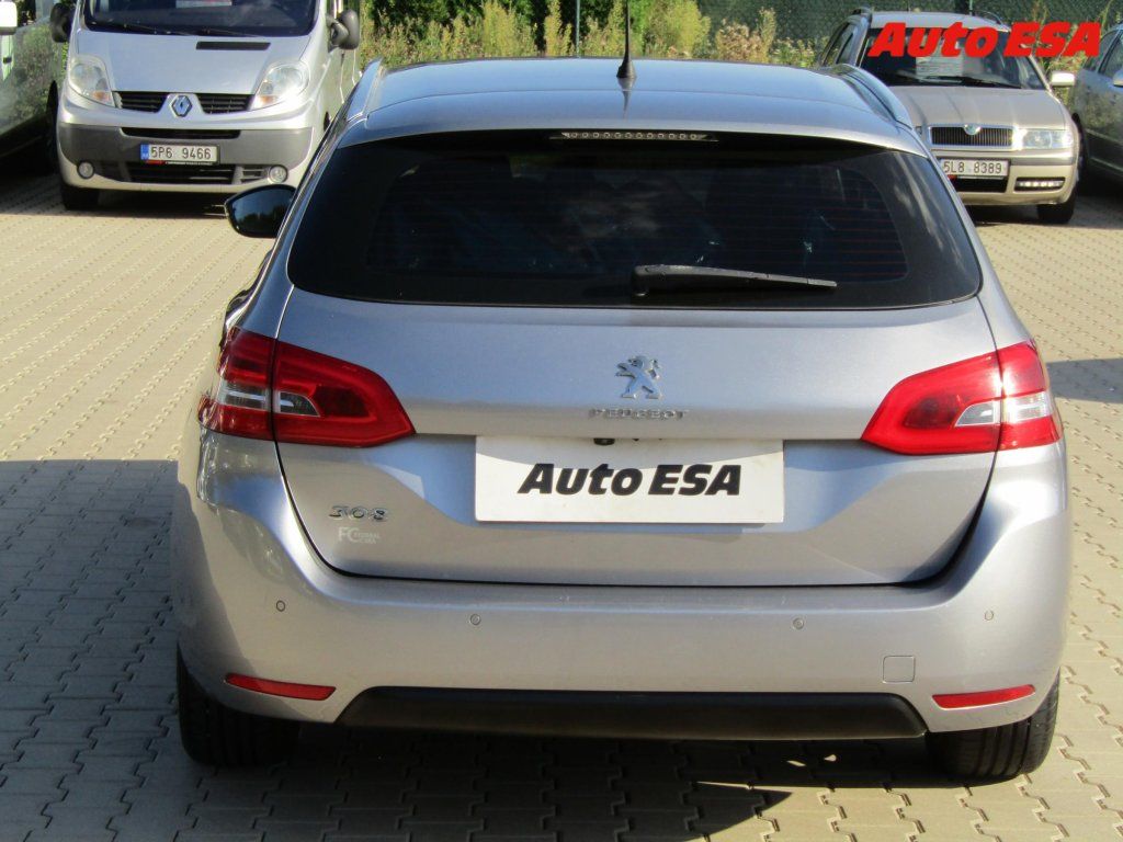 Peugeot 308, 1.6 HDi,Klima - fotka 5