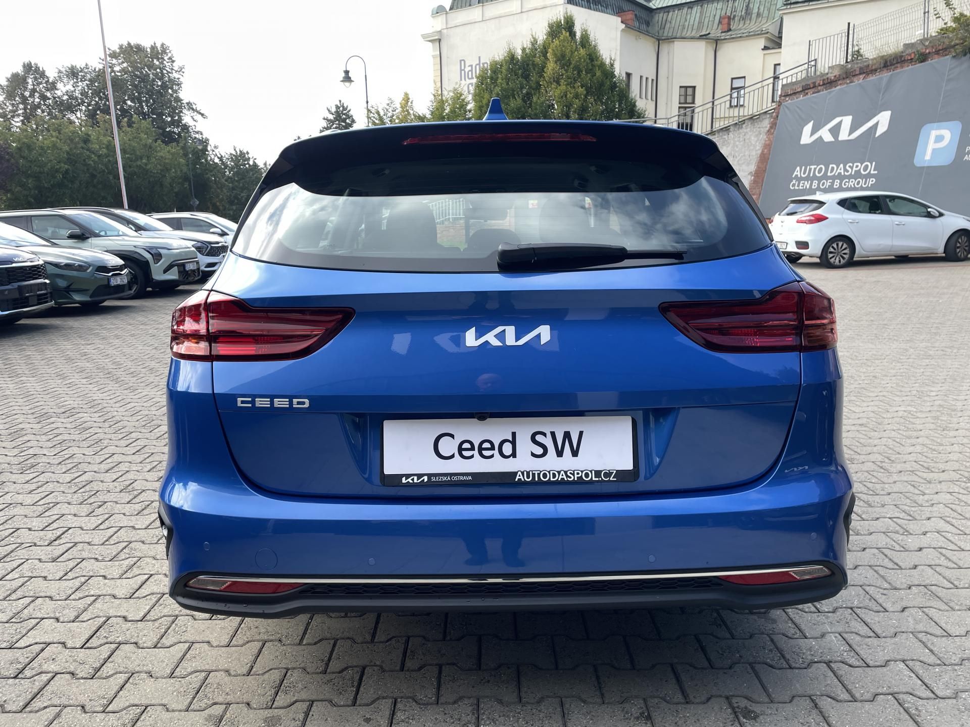 Kia Cee´d, SW 1,5T-GDi 7DCT SPIN"ref.vůz" - fotka 4