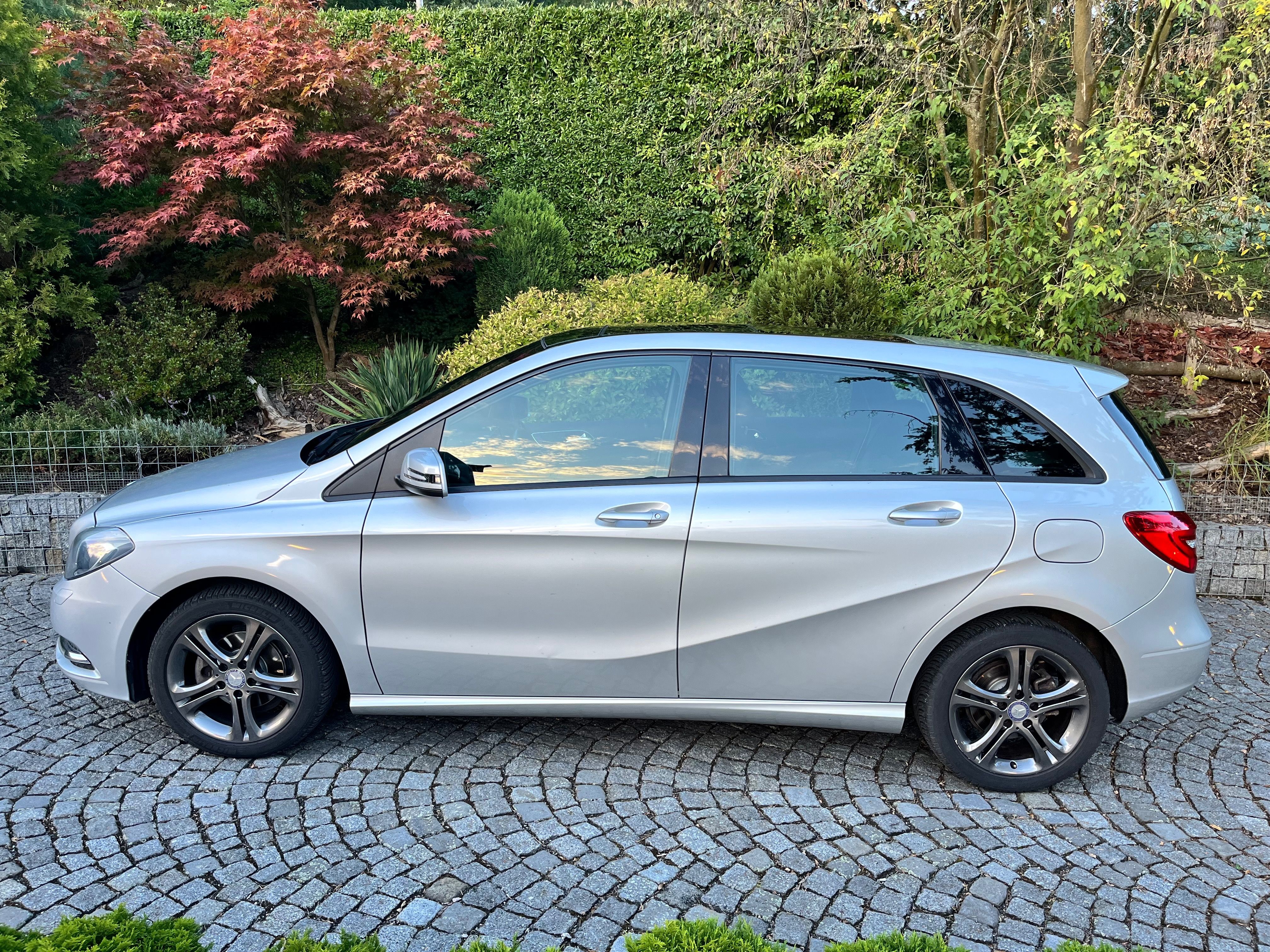 Mercedes-Benz Třídy B, MERCEDES BENZ B 180 CDI - fotka 2