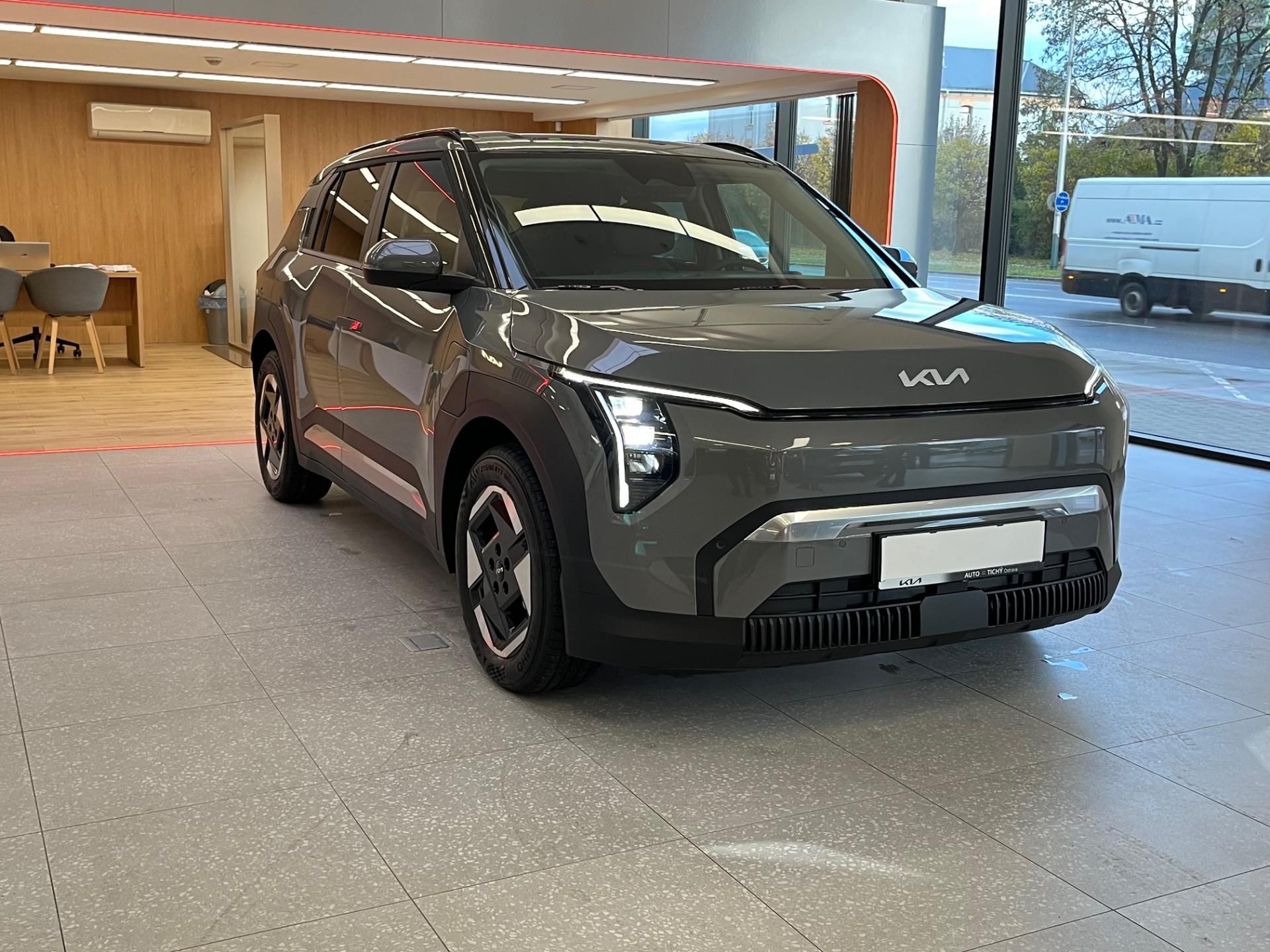 Kia EV3, EARTH 81,4 kWh, ADAS + V2L - fotka 3