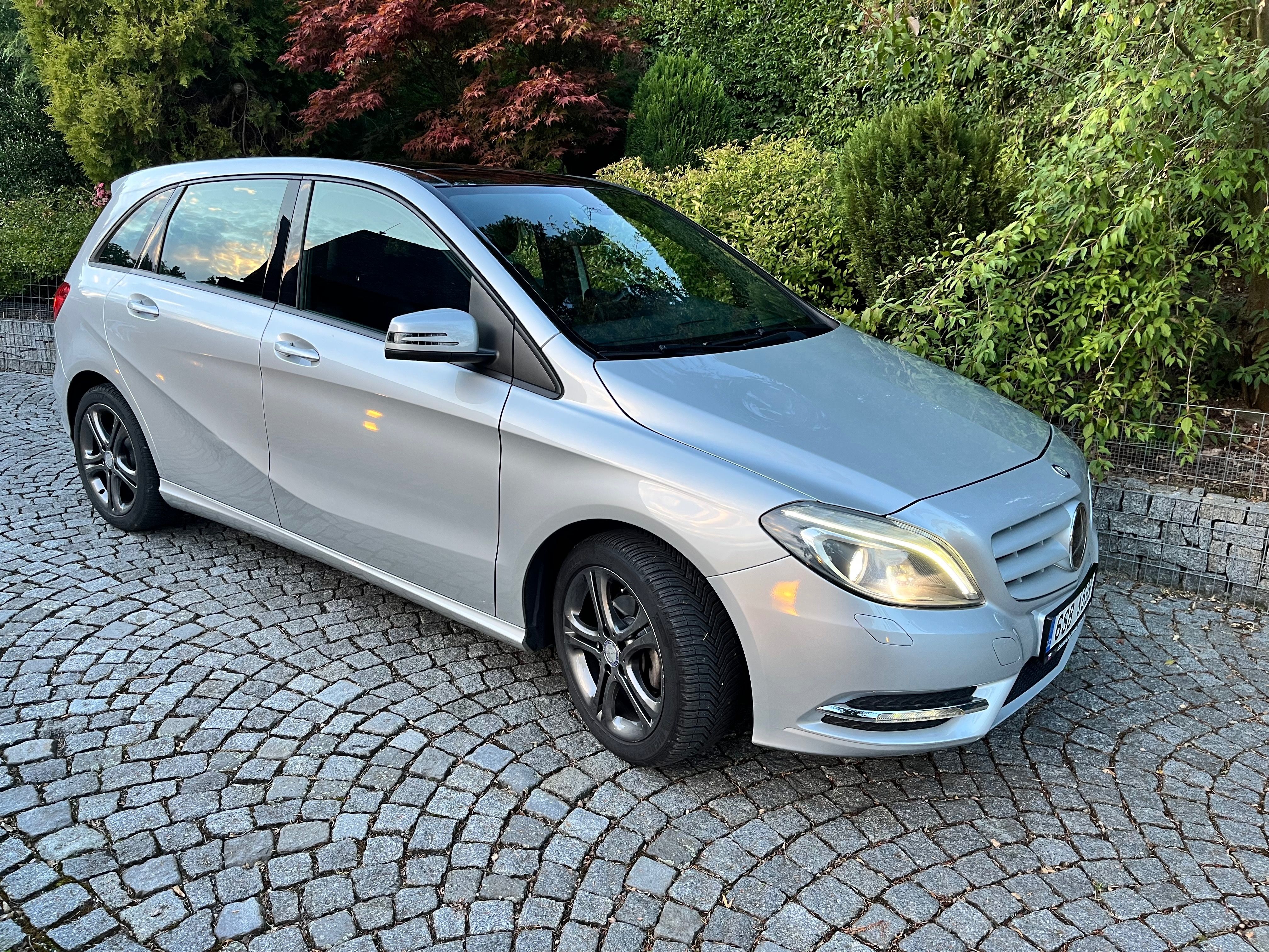 Mercedes-Benz Třídy B, MERCEDES BENZ B 180 CDI - fotka 6