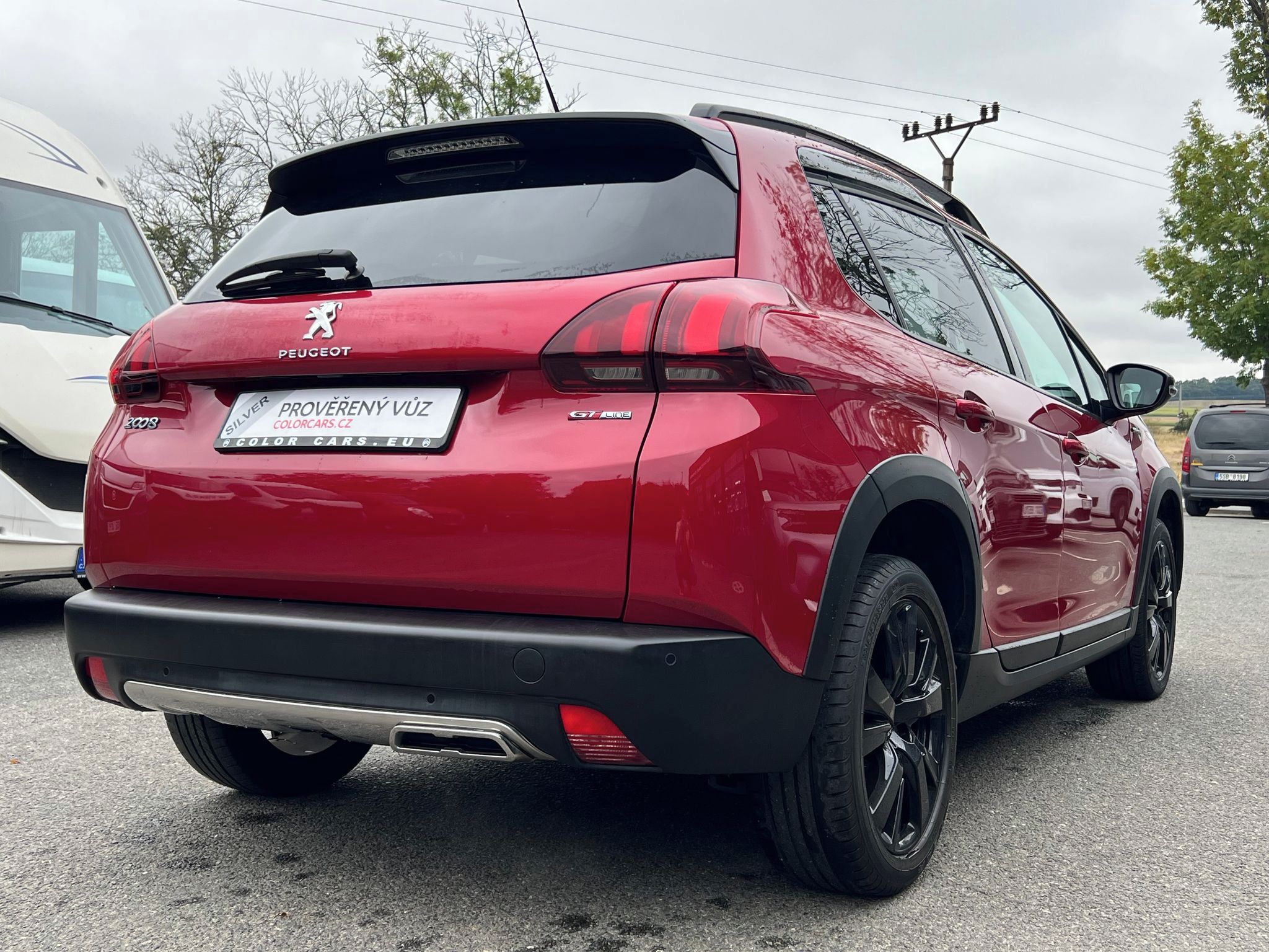 Peugeot 2008, 1.2 130k GT LINE ZÁRUKA SERVIS - fotka 5