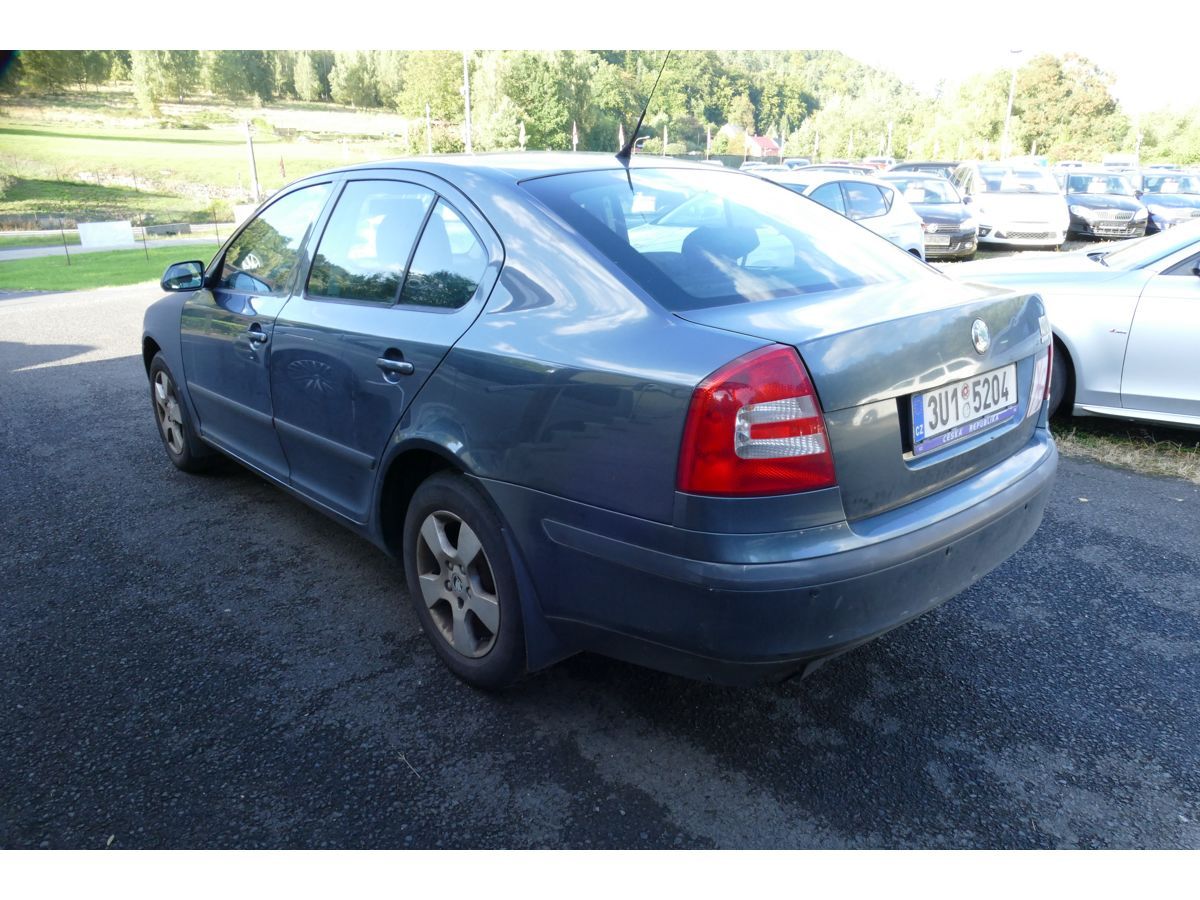 Škoda Octavia, 1,6 75KW LPG KLIMA - fotka 6