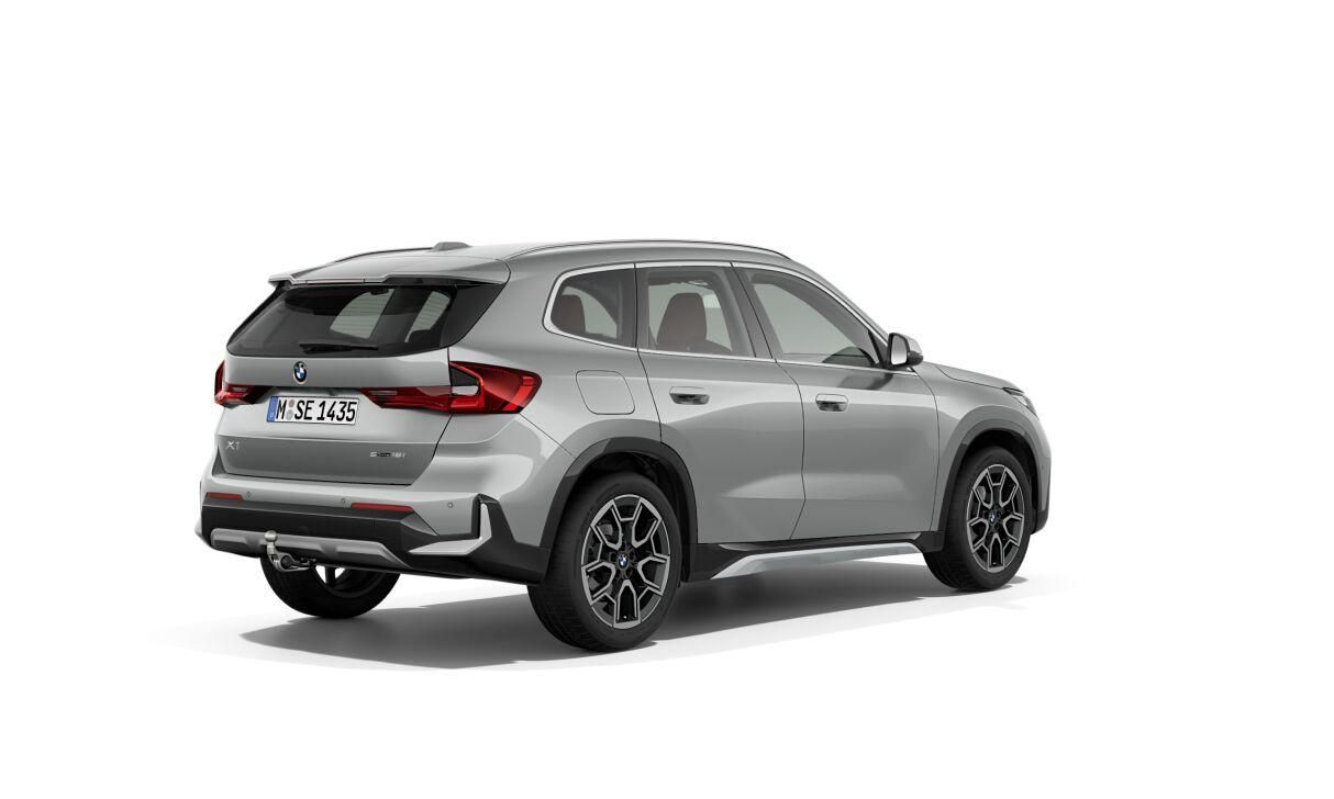BMW X1, sDrive18i - fotka 2