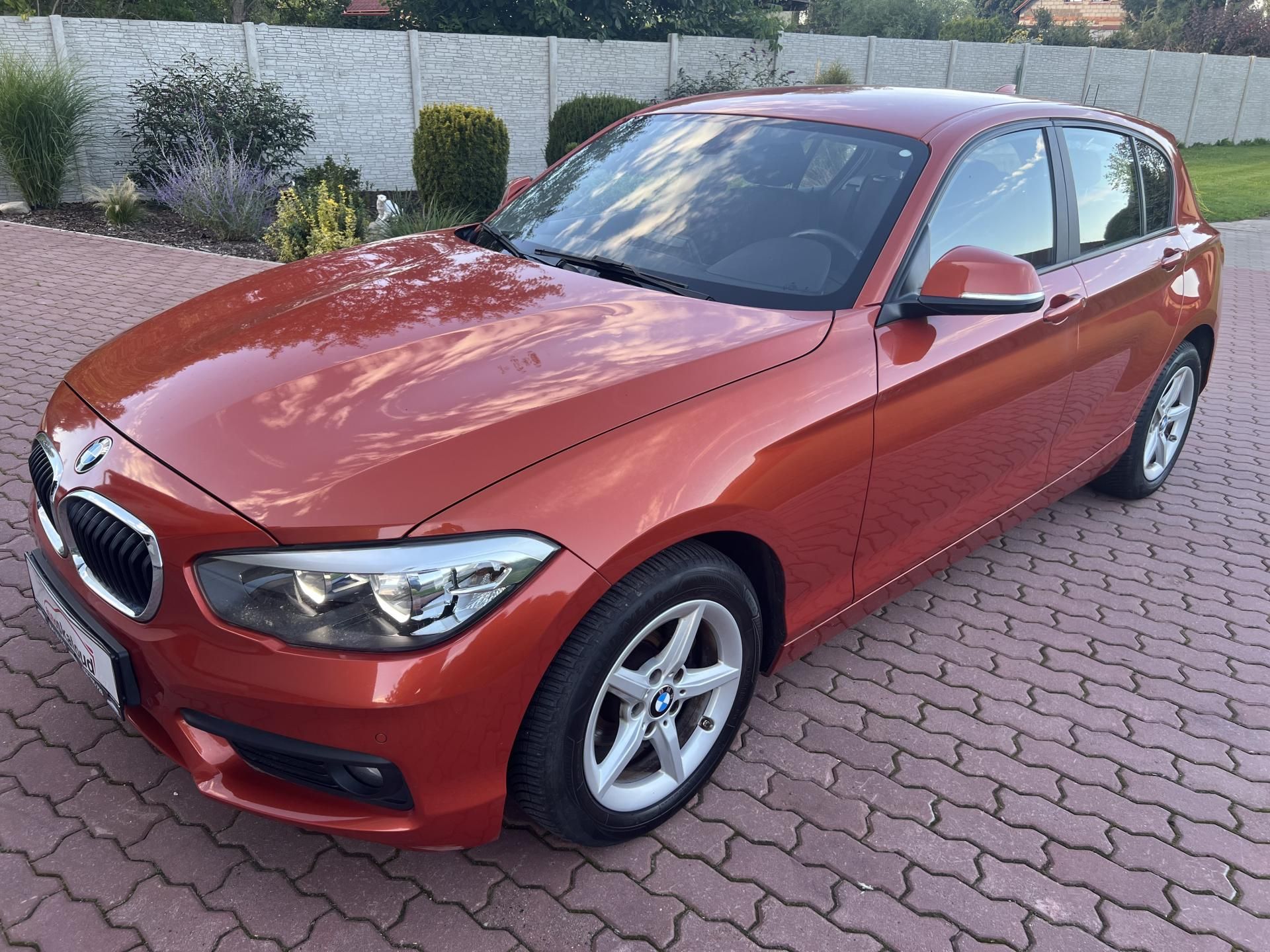 BMW Řada 1, 116i 80KW,ALU,KLIMA,TEMPOMAT - fotka 3