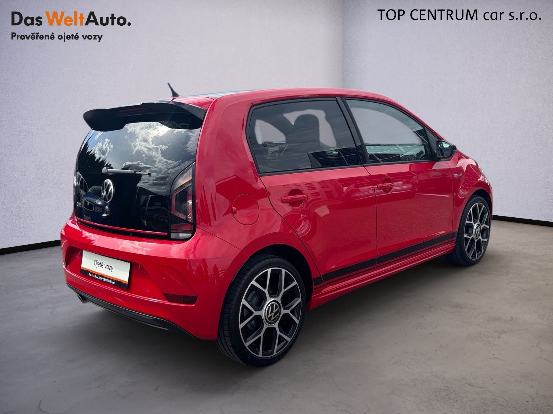 Volkswagen Up!, 1,0 TSI / 85 kW GTi - fotka 2