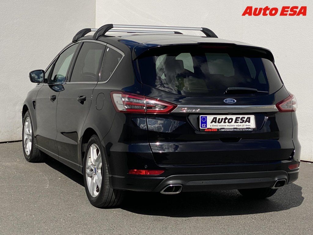 Ford S-MAX, 2.0 TDCi,1.maj,AT,LED - fotka 6
