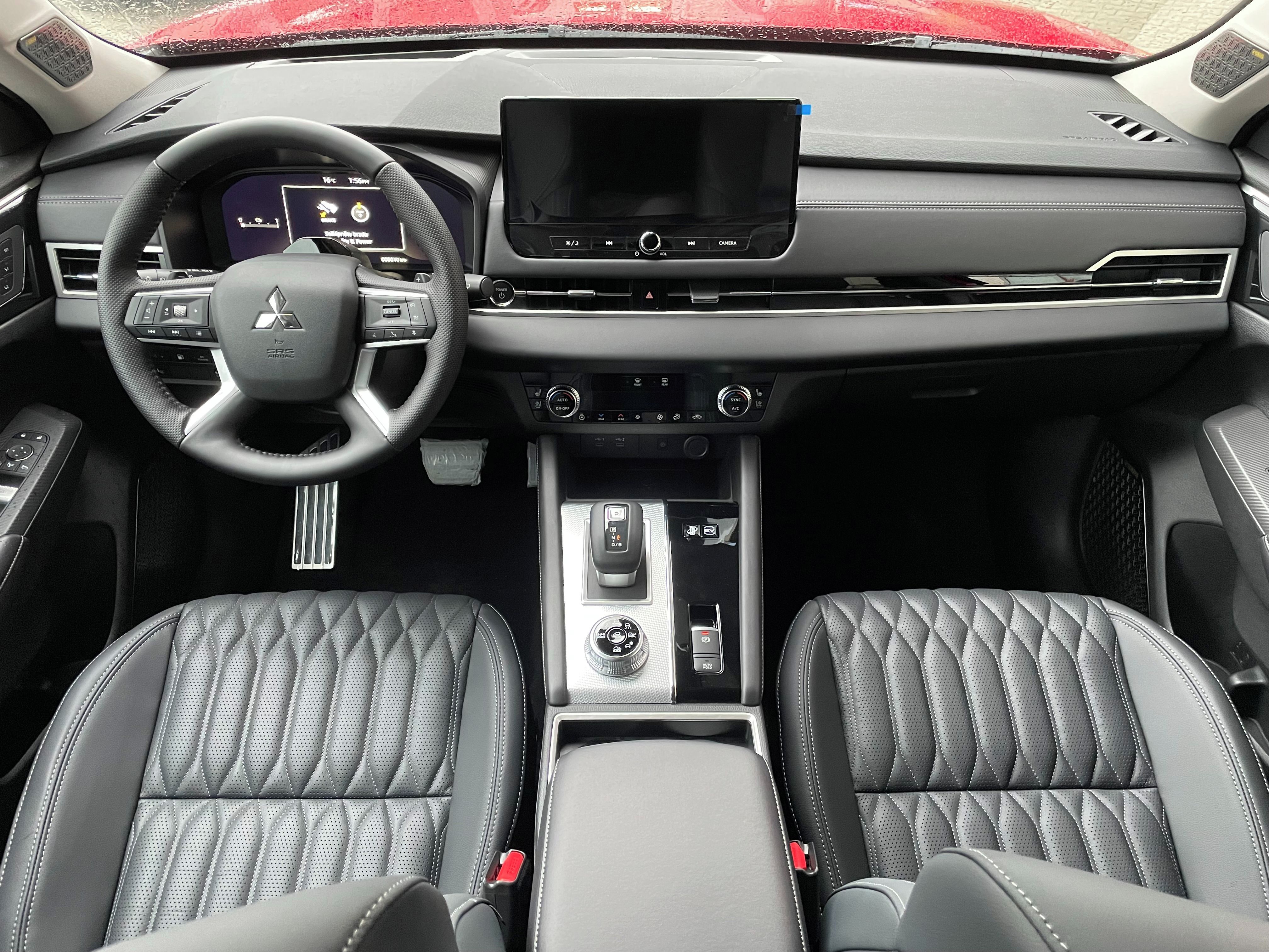 Mitsubishi Outlander, 2.4 PHEV INSTYLE - fotka 6