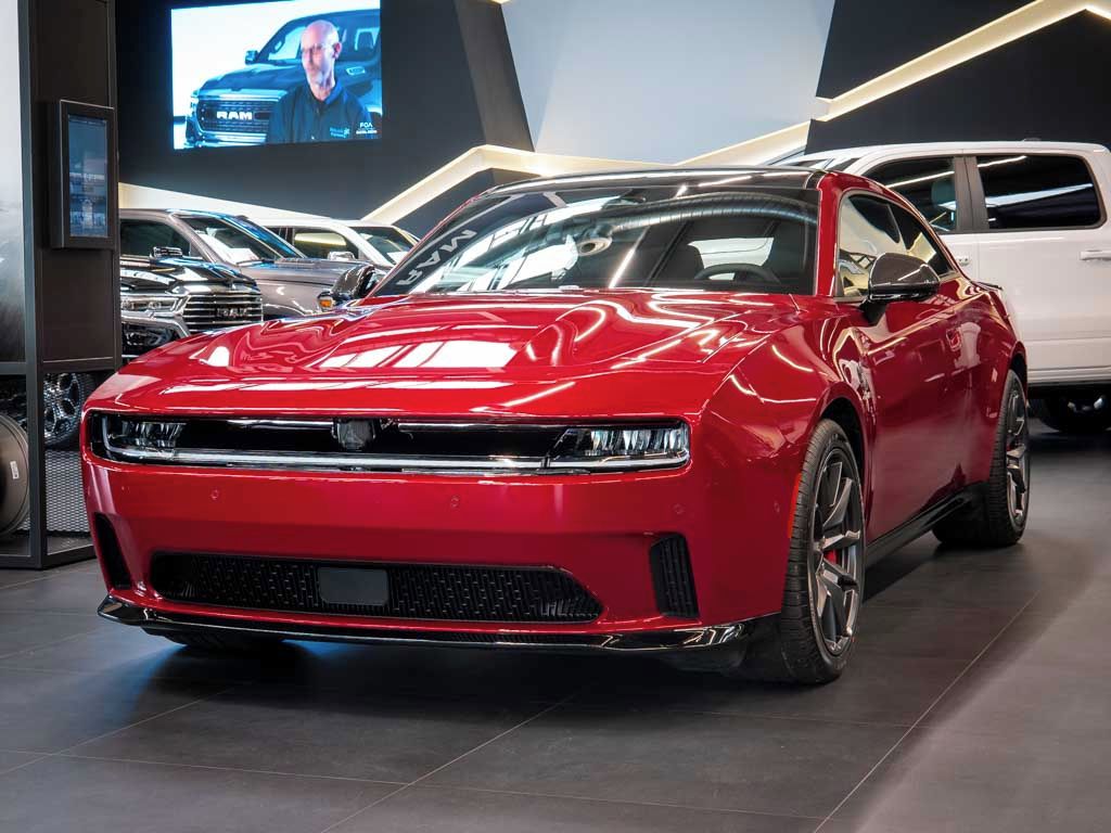 Dodge Charger, EV Scat Pack 670HP AWD