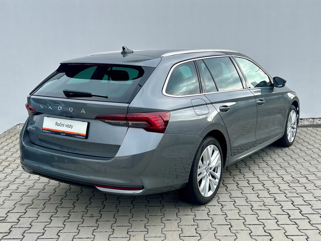 Škoda Octavia, Top Selection 2.0 TDI 110 kW - fotka 3