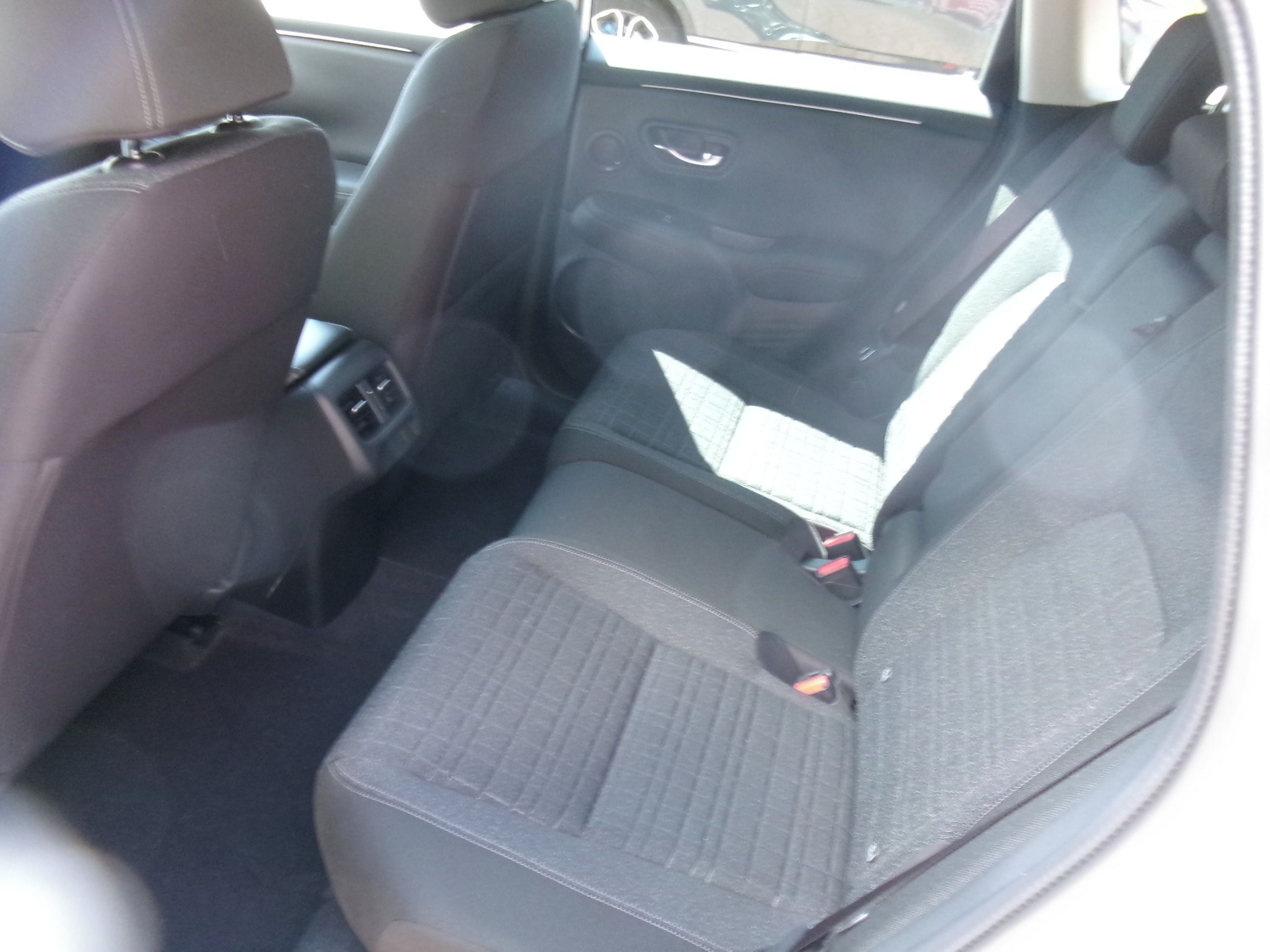 Honda ZR-V, 2.0e:HEV ELEGANCE EXCLUSIVE 26 - fotka 4