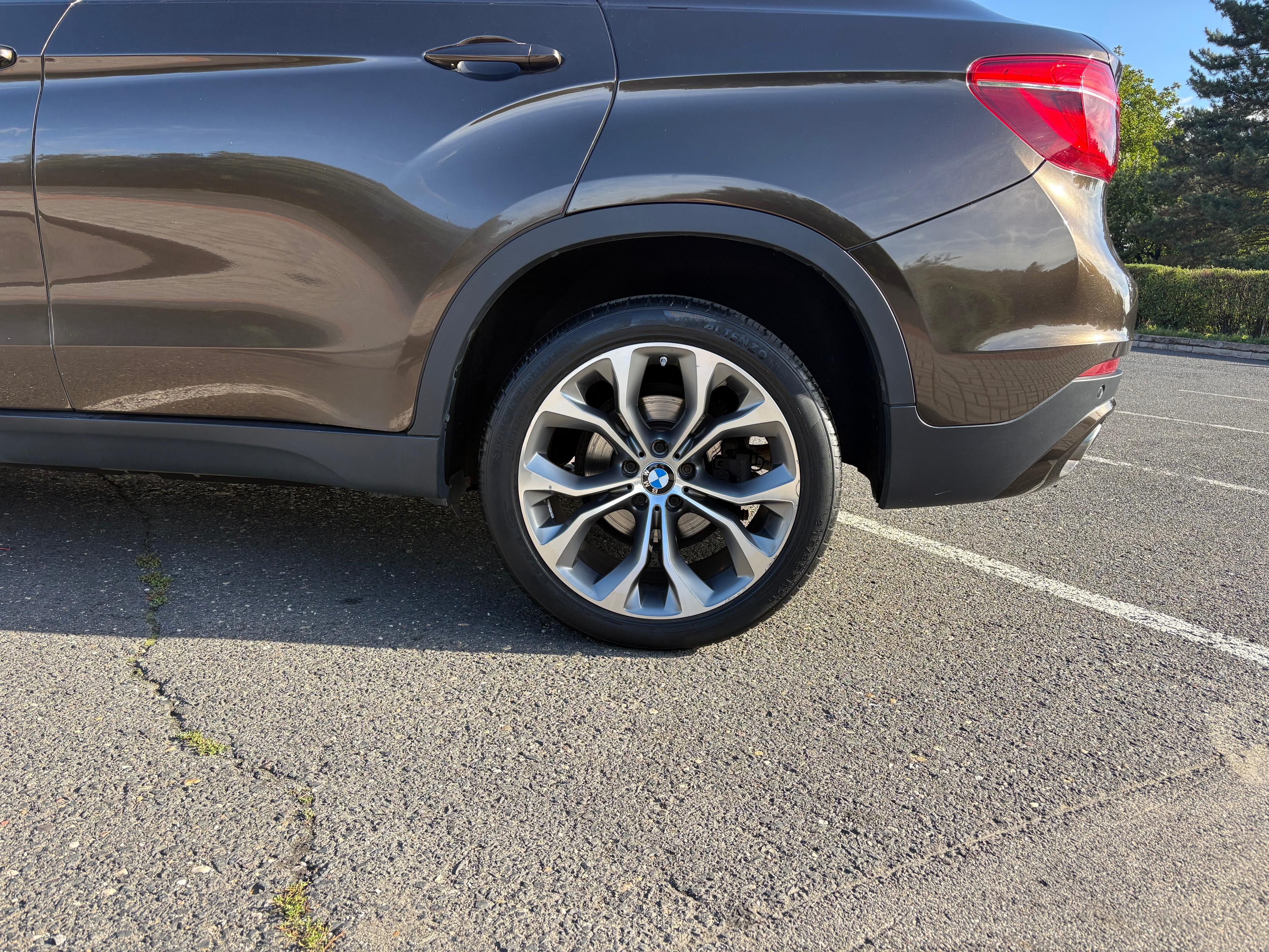 BMW X6, xDrive30d/ČR-2. maj./DPH - fotka 3