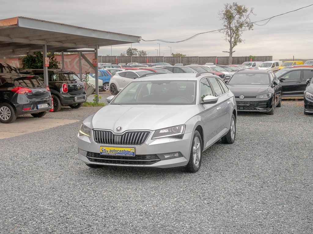 Škoda Superb, ČR 2.0TDI 110KW DSG – NAVI