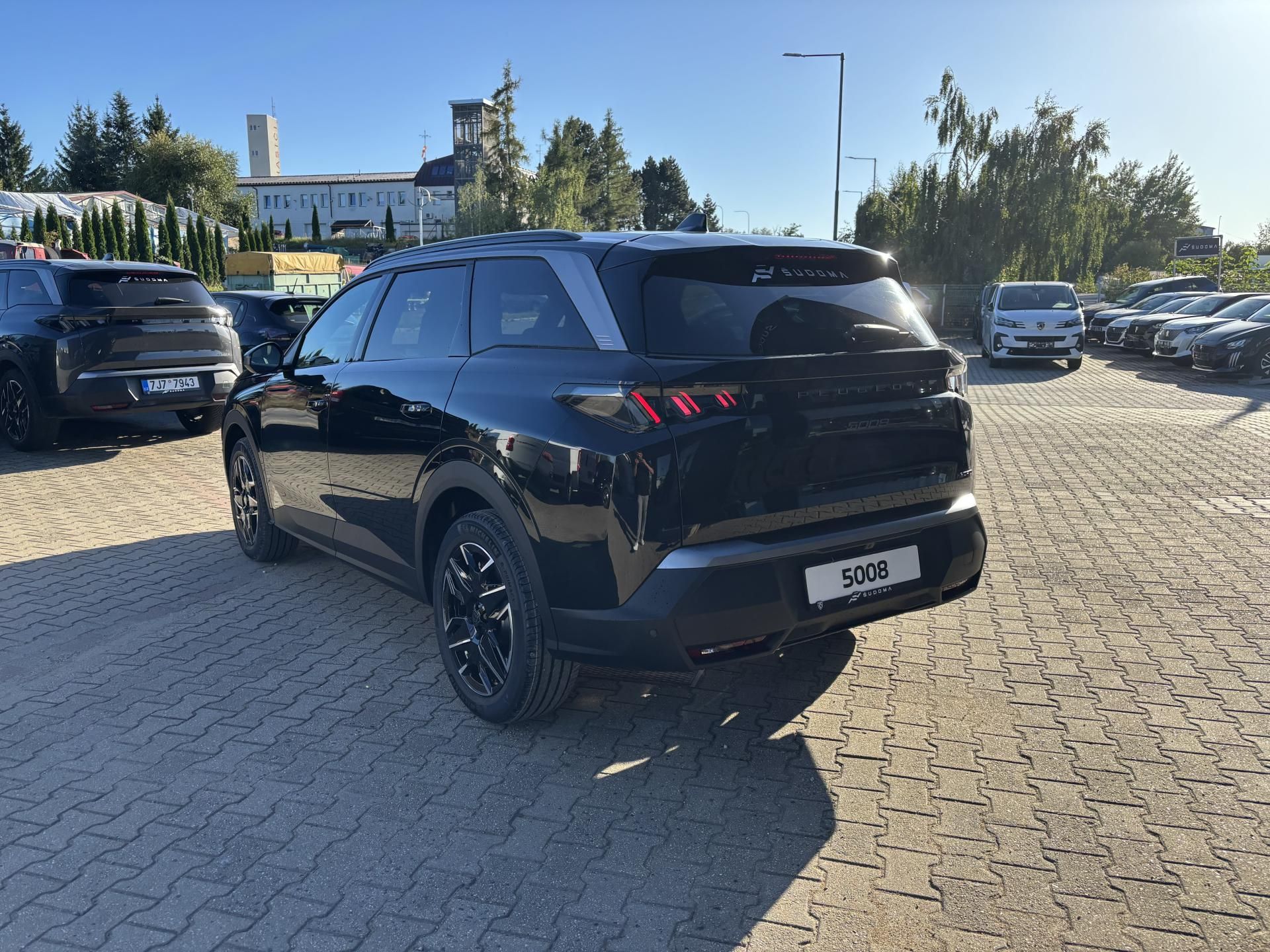 Peugeot 5008, ALLURE Hybrid 145 e-DCS6 - fotka 6