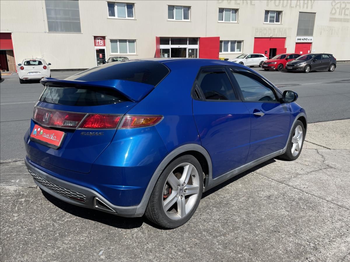 Honda Civic, 2,2 CTDi*103kW*Pravidelný serv - fotka 5