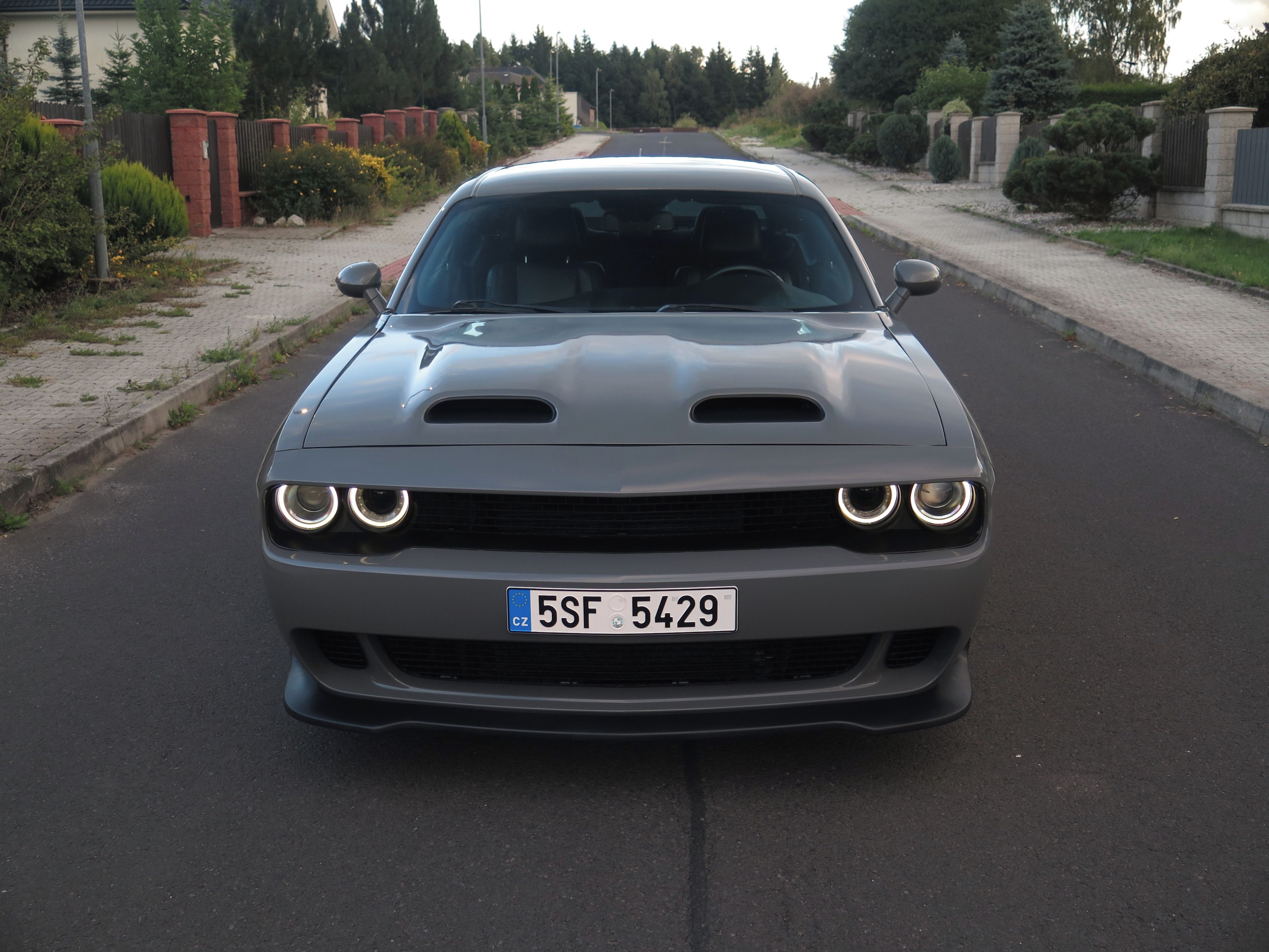 Dodge Challenger, 3.6 V6 - DPH - SRT look - fotka 5