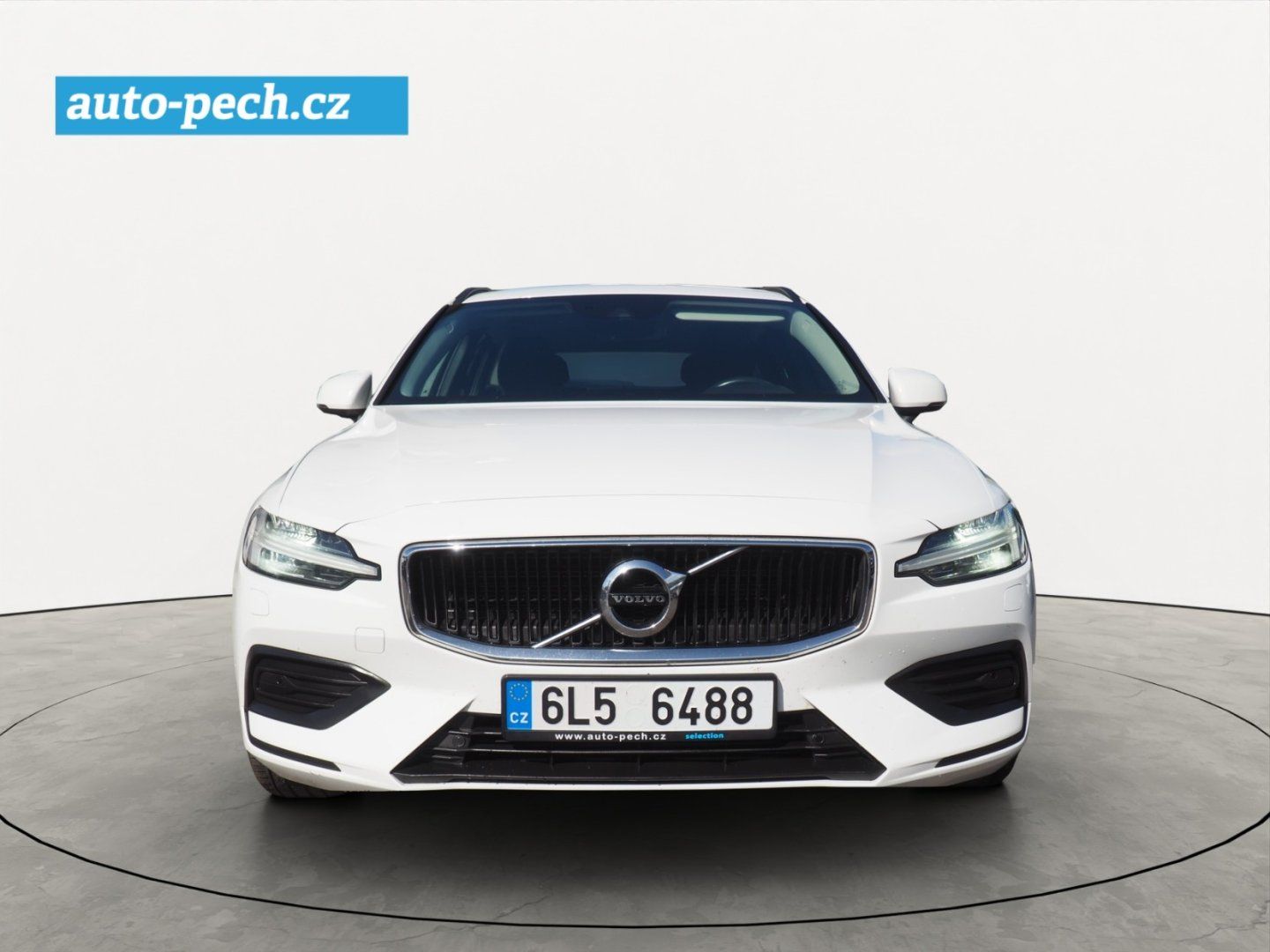 Volvo V60, 2.0 D3 momentum, nové rozvody - fotka 6