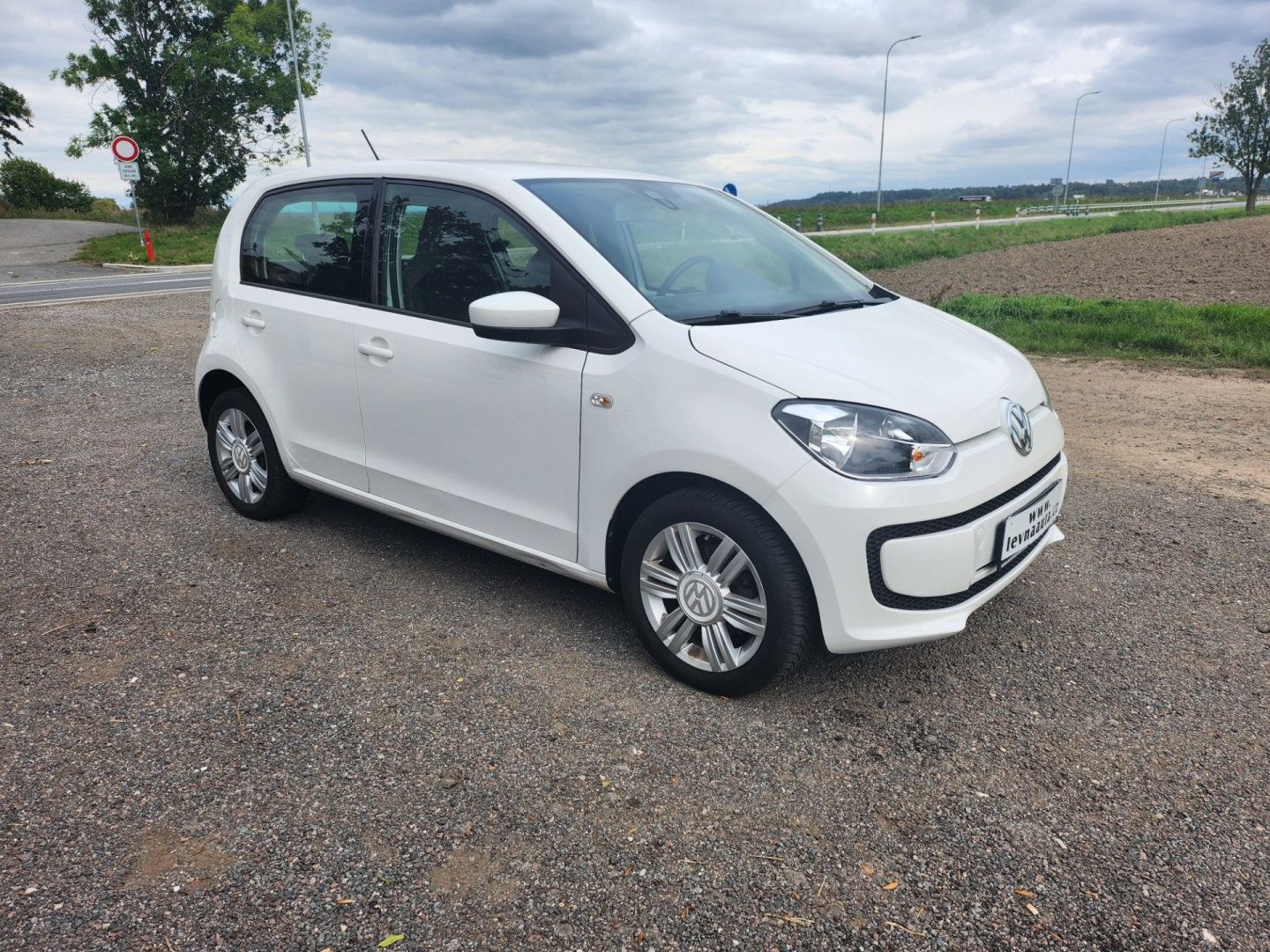 Volkswagen Up!, 1.0 mpi - fotka 3
