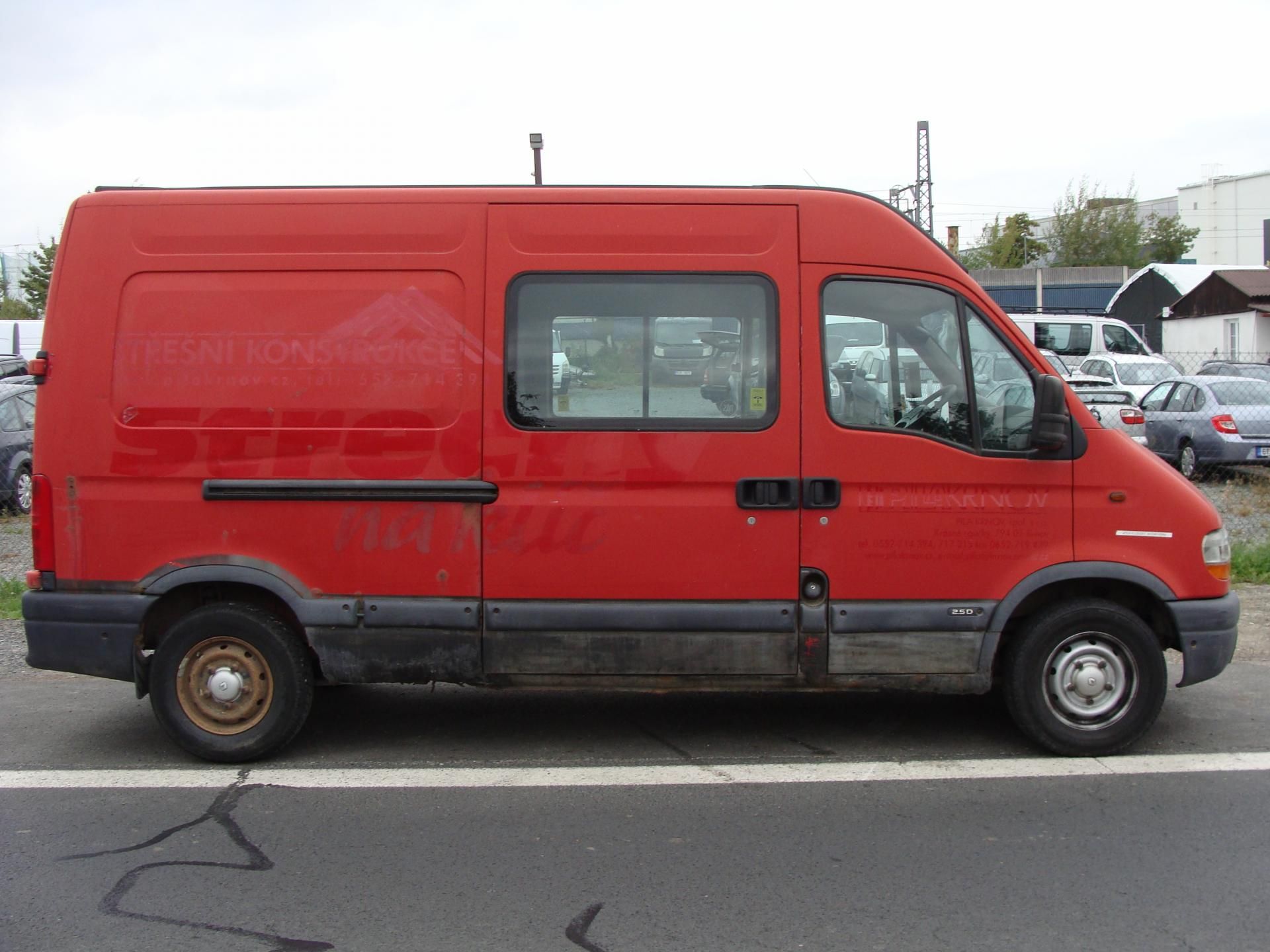 Renault Master, 2.5 D, L2H2, 6 míst,167000 km! - fotka 6