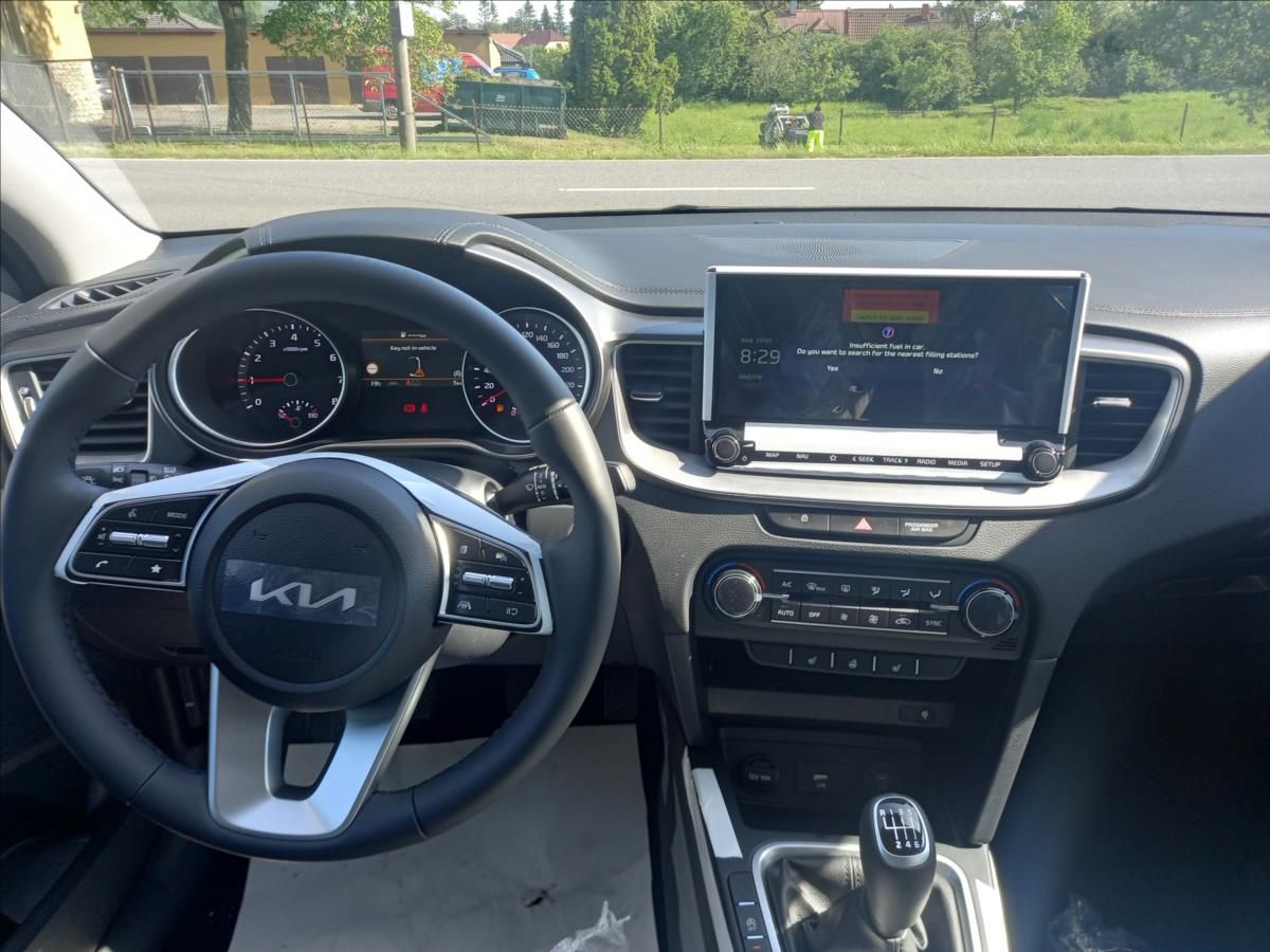 Kia Cee´d, 1,5 T-GDi SW TOP + BUS - fotka 5