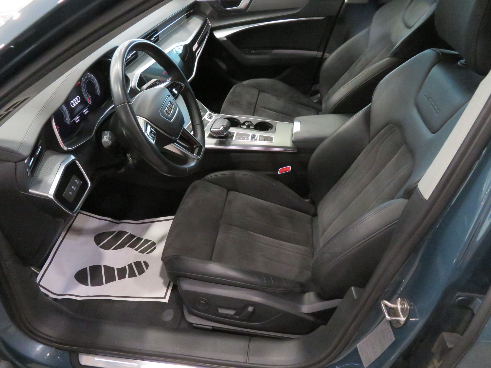 Audi A6 allroad, 3.0 TDI. 253 KW. Tažné. - fotka 6